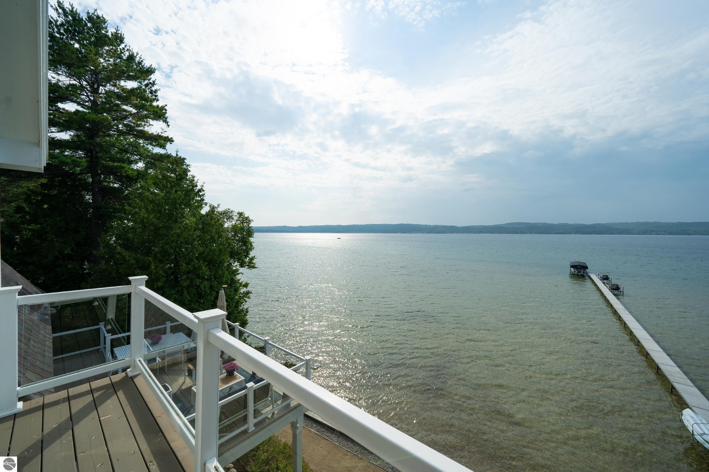 400 Stony Point Road