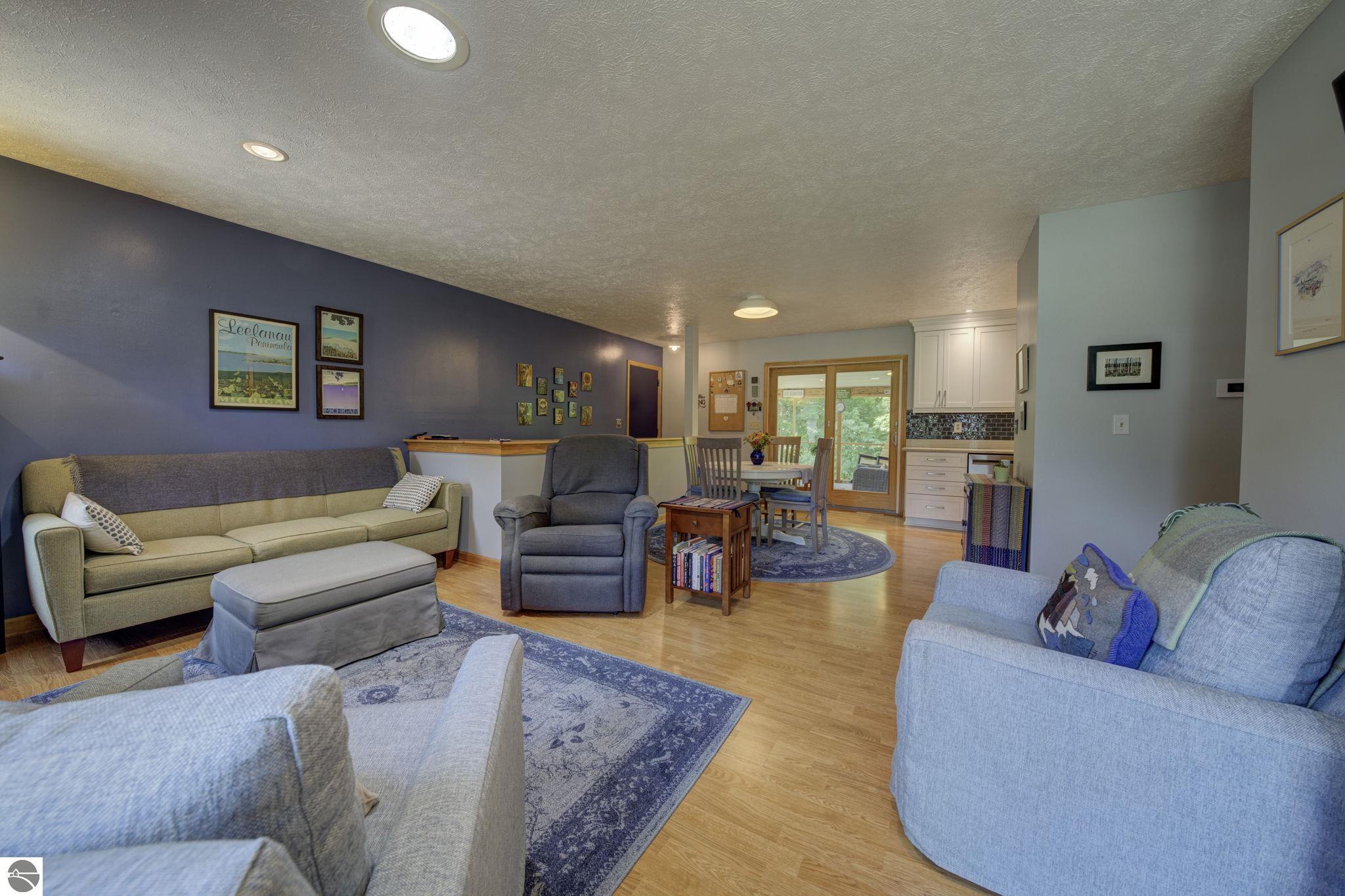 7865 Woodside Court