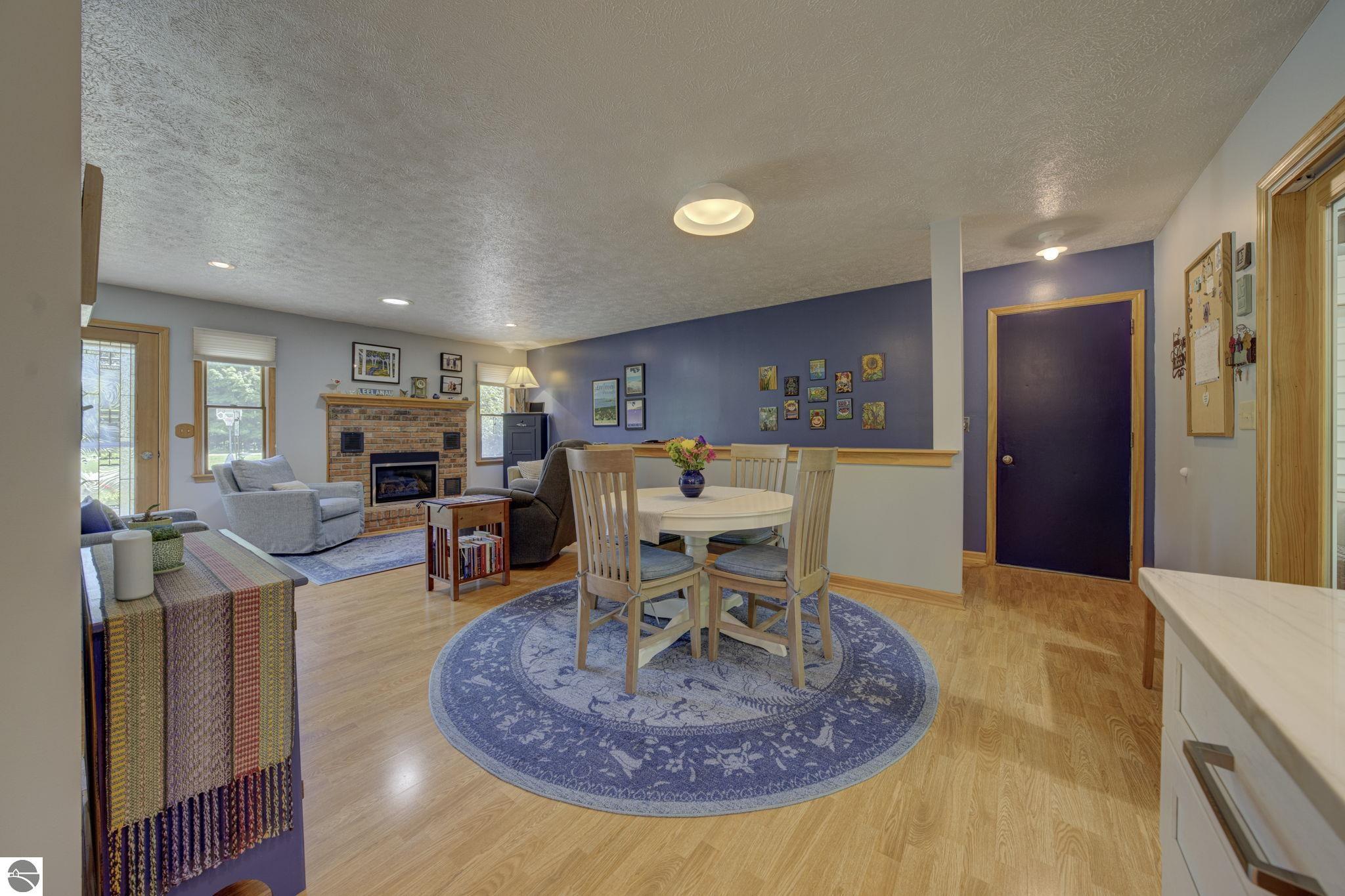 7865 Woodside Court
