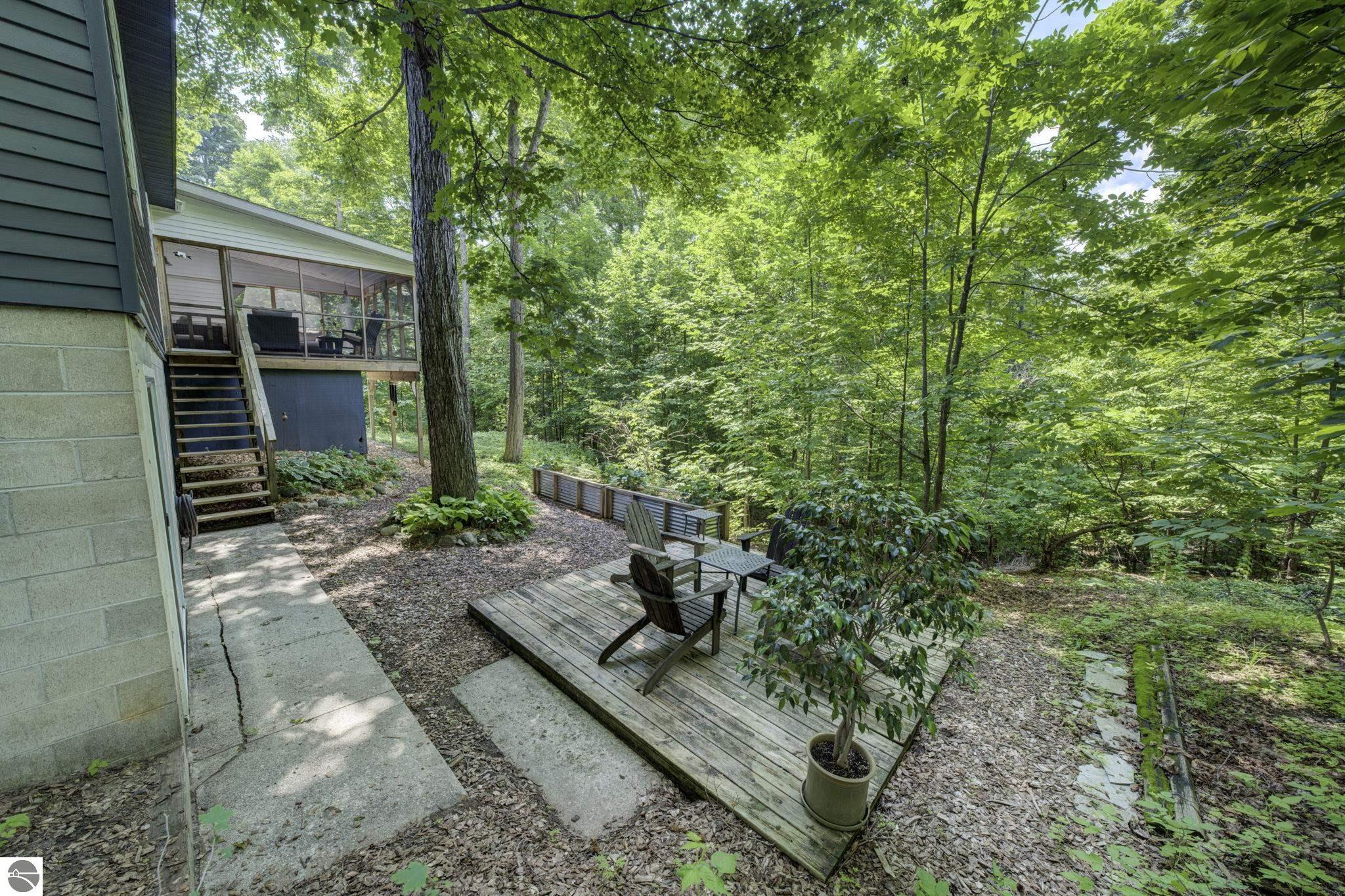 7865 Woodside Court