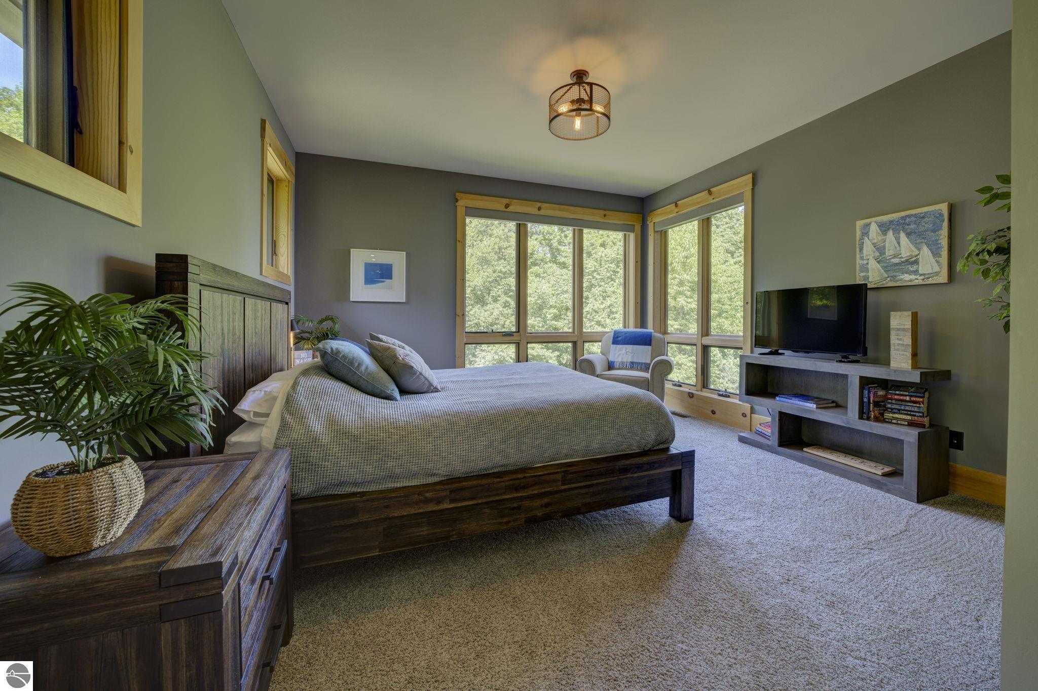 5566 Spyglass Ridge Drive