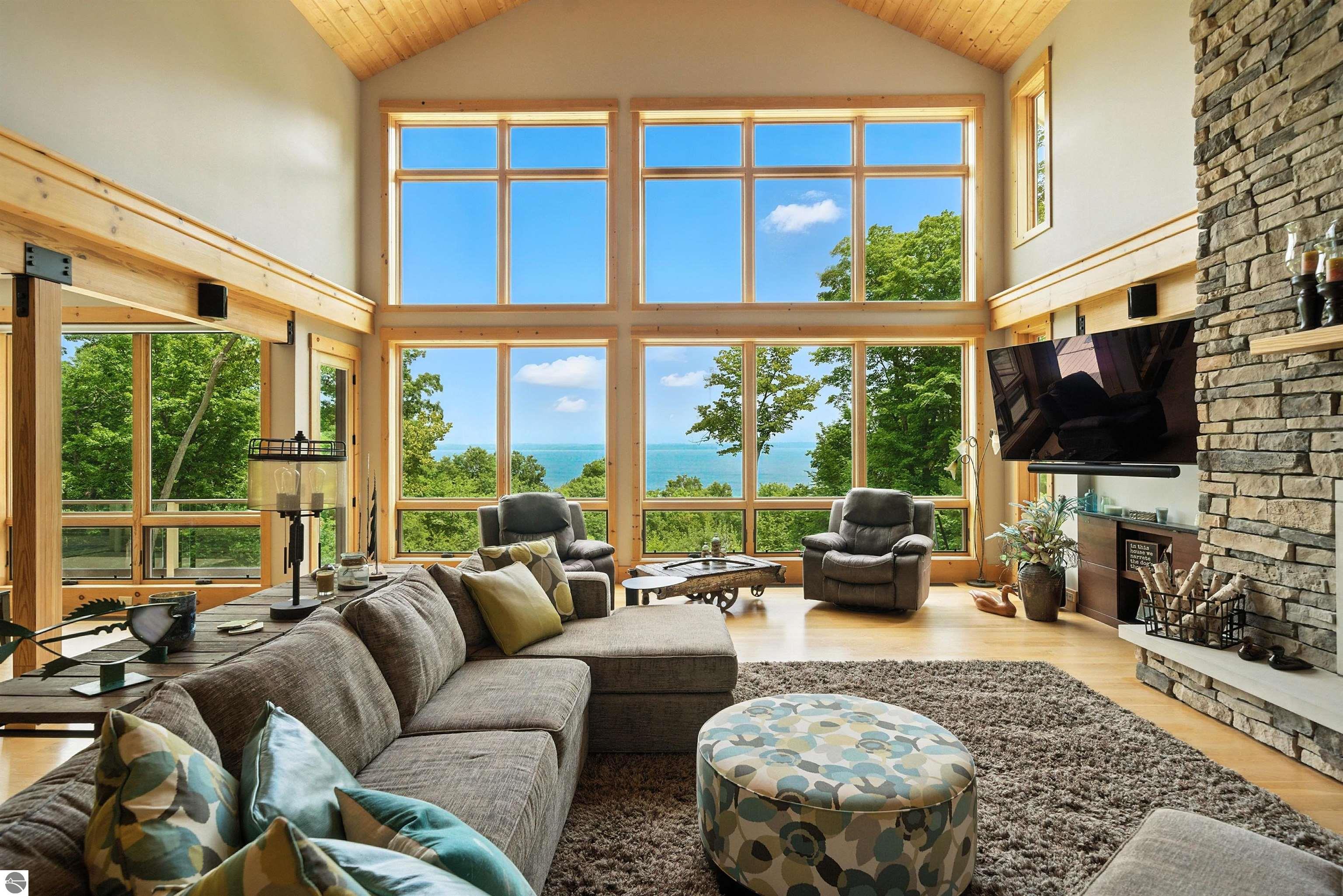 5566 Spyglass Ridge Drive