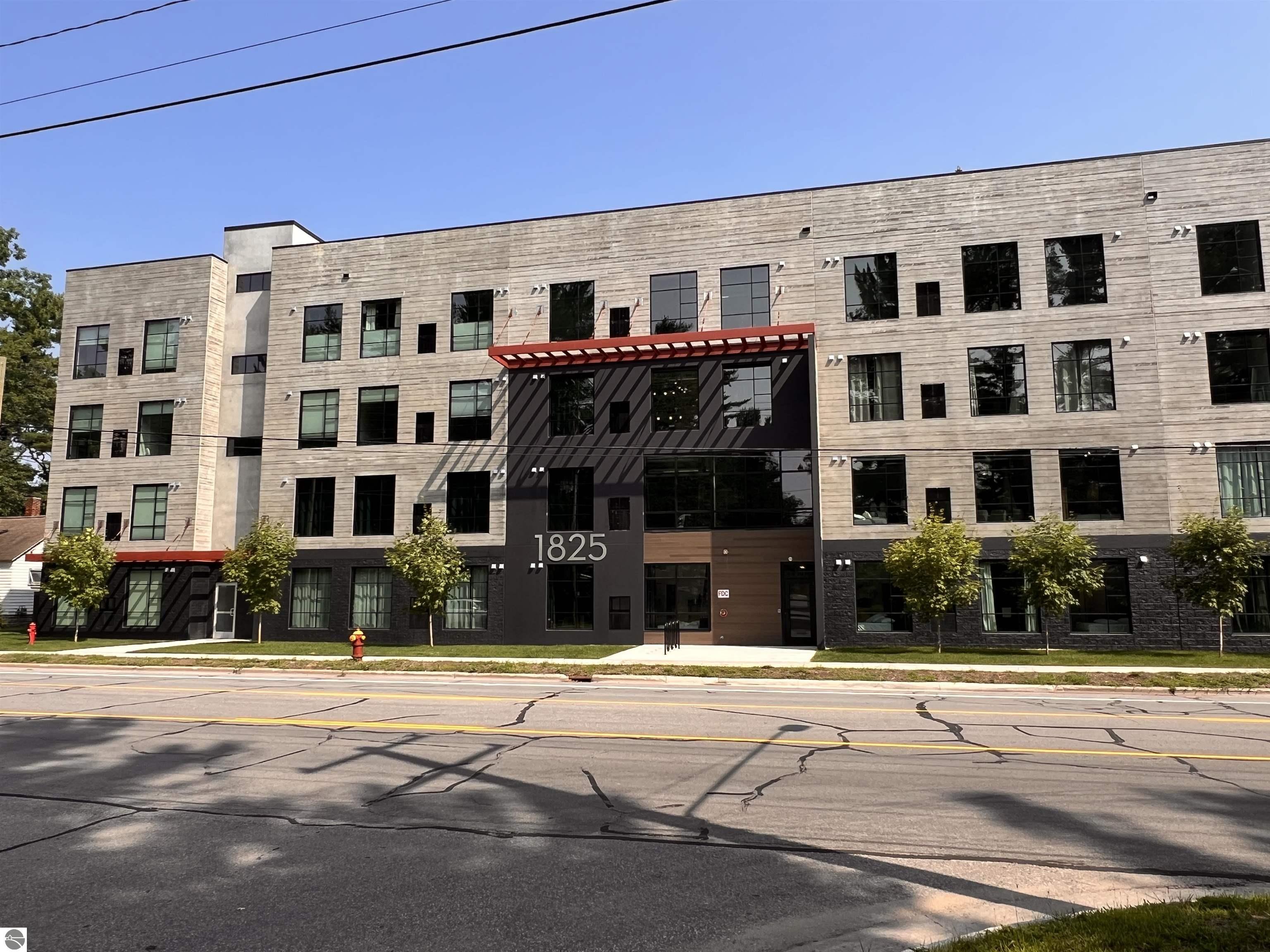 1825 E Eighth Street # 331