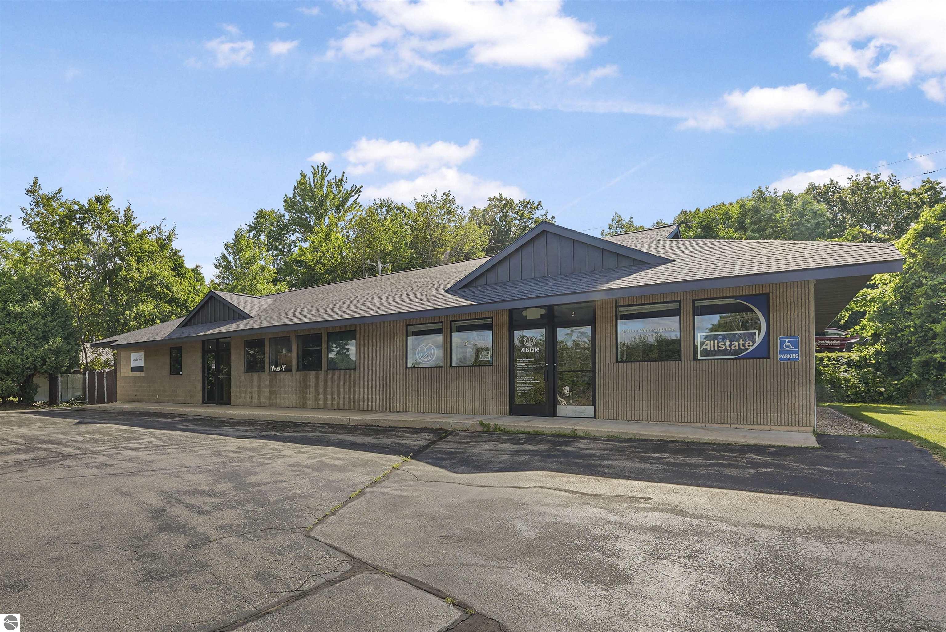 2301 Garfield Road, N