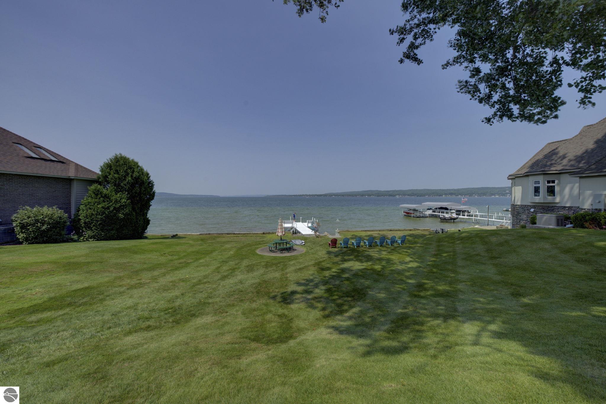 723 Lake Park Drive