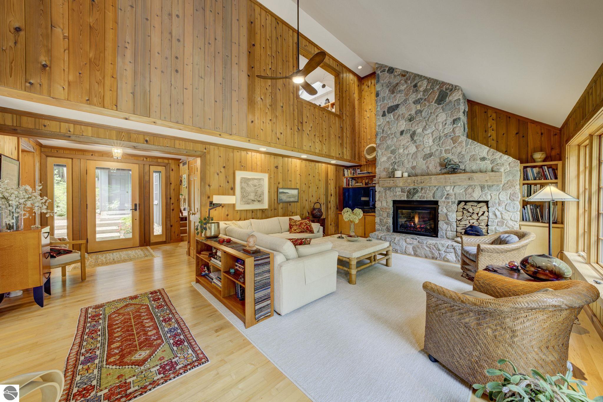 420 Grand Avenue