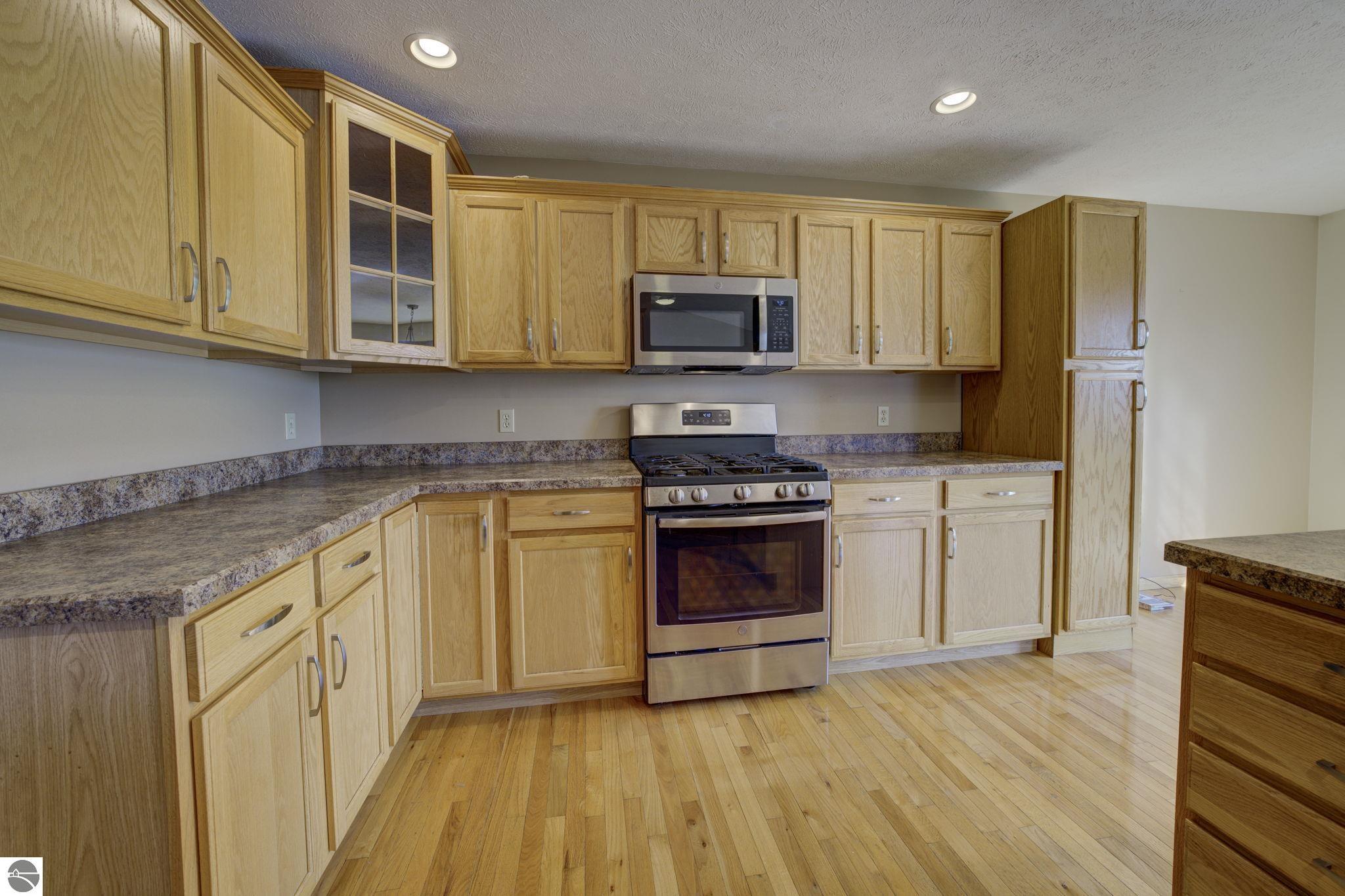 11124 Meadow View Drive