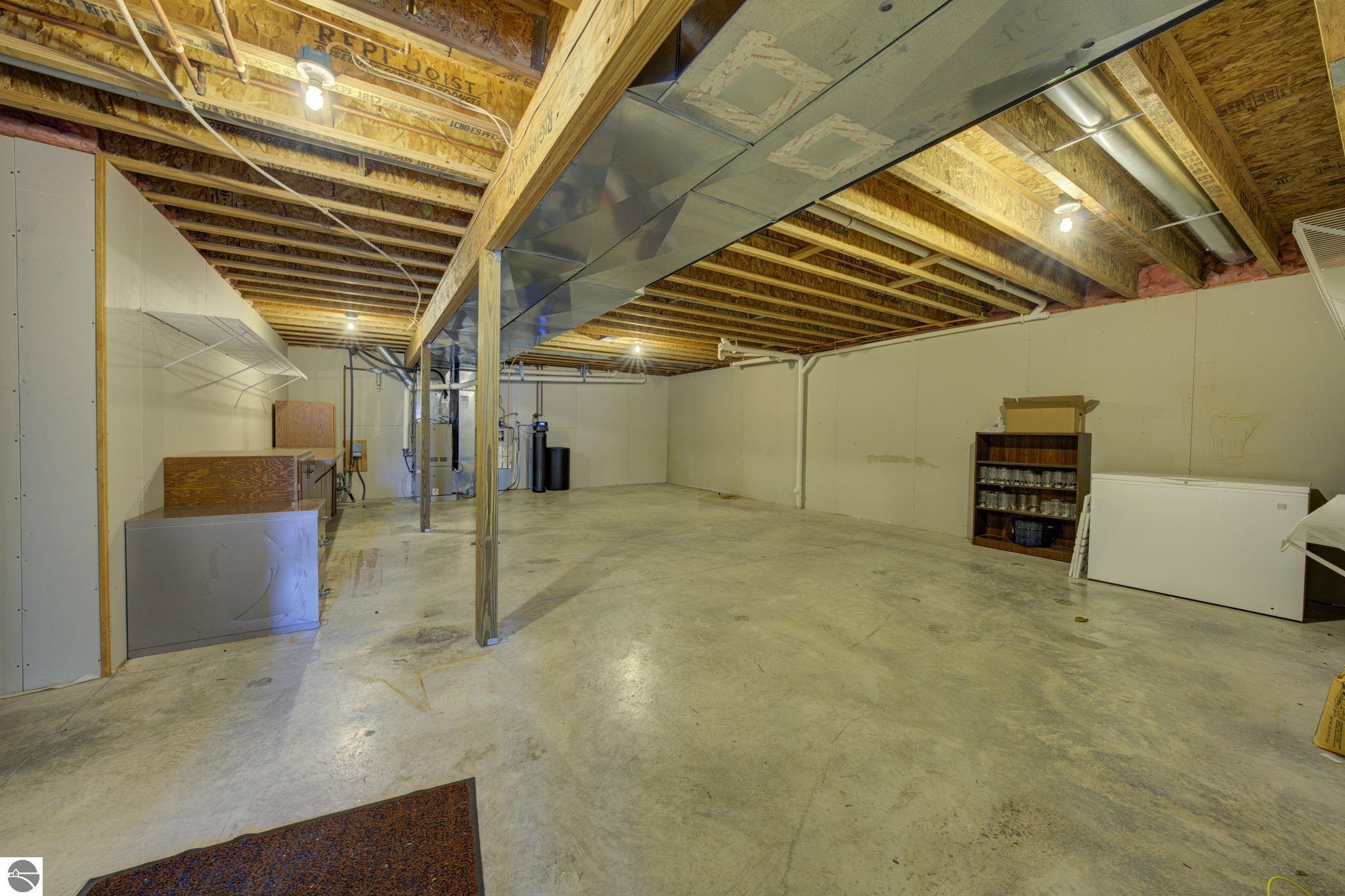11124 Meadow View Drive