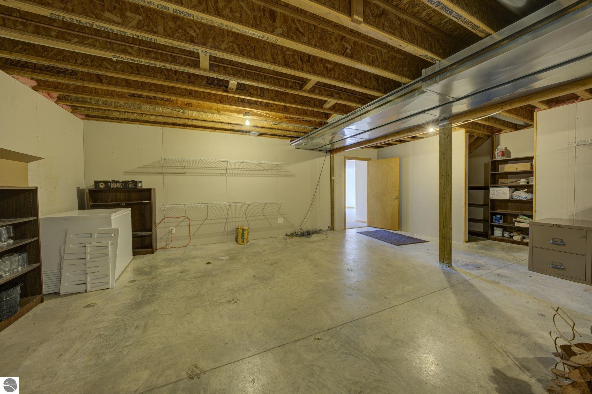 11124 Meadow View Drive