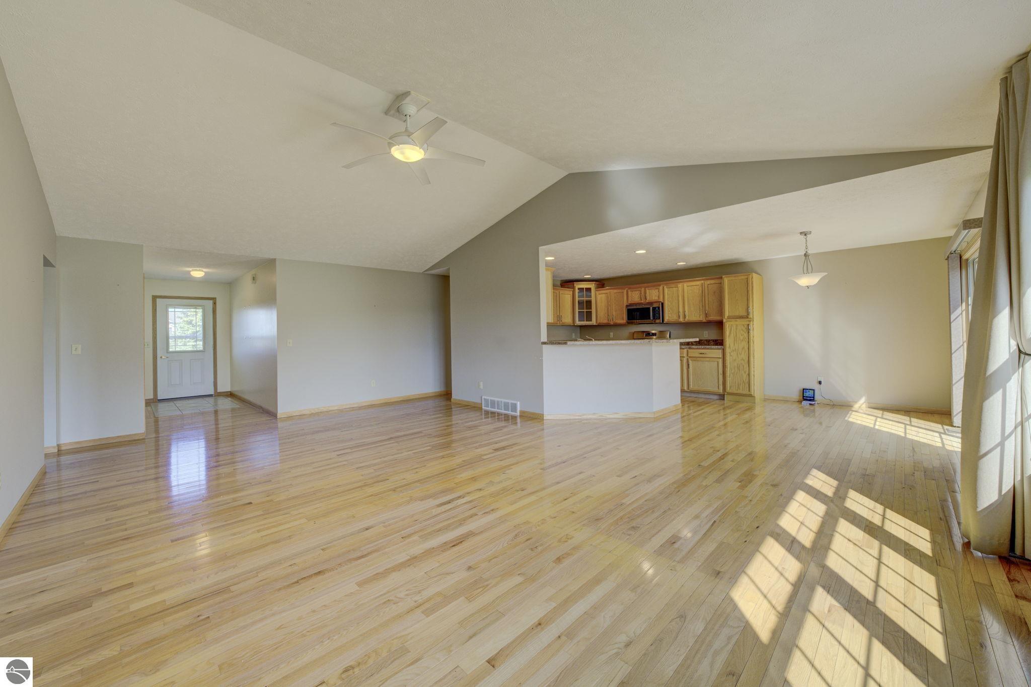 11124 Meadow View Drive