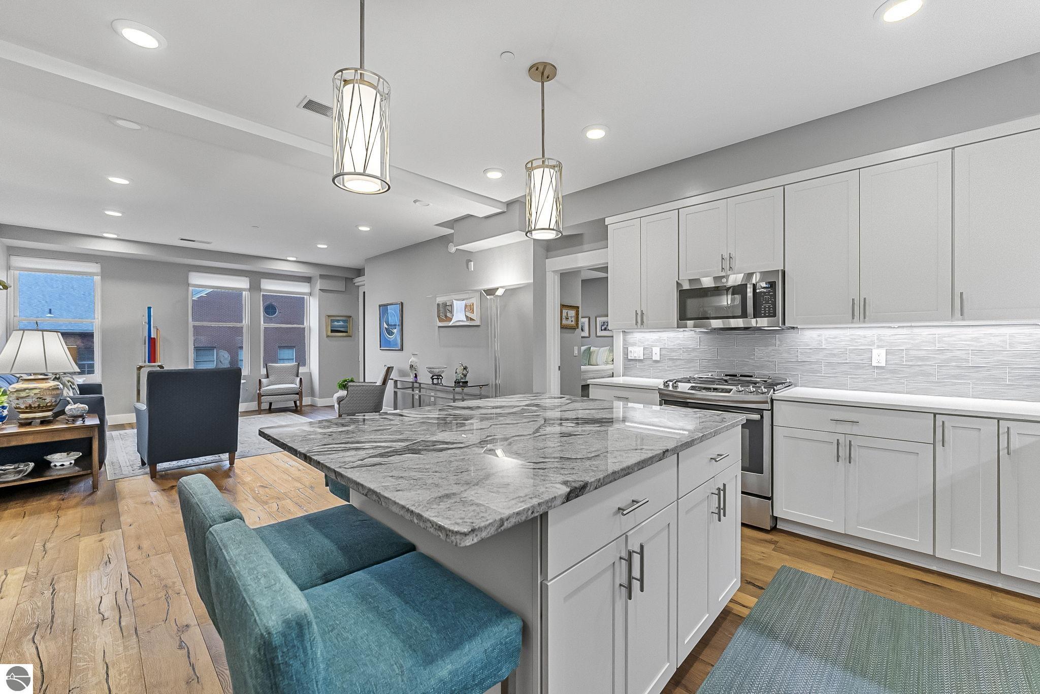 215 Washington Street # 3F