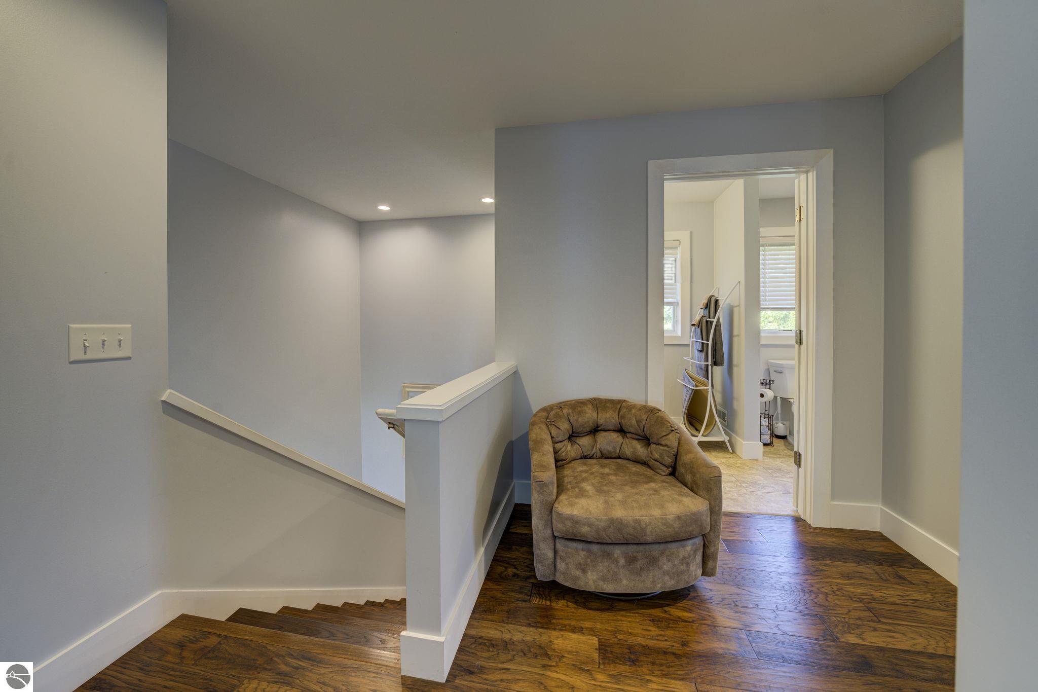 2181 Lake Shore Drive