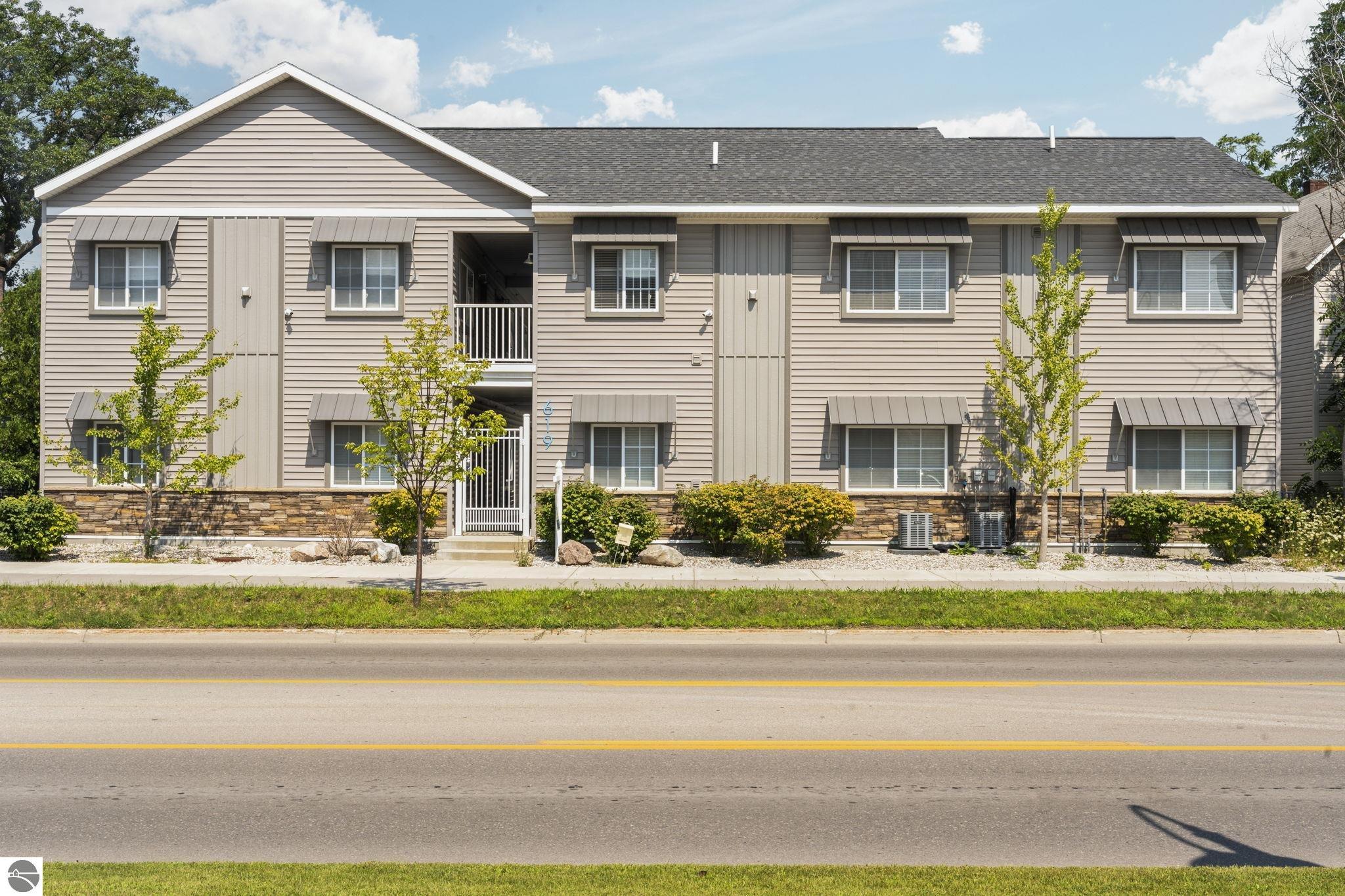 619 E Eighth Street # 13
