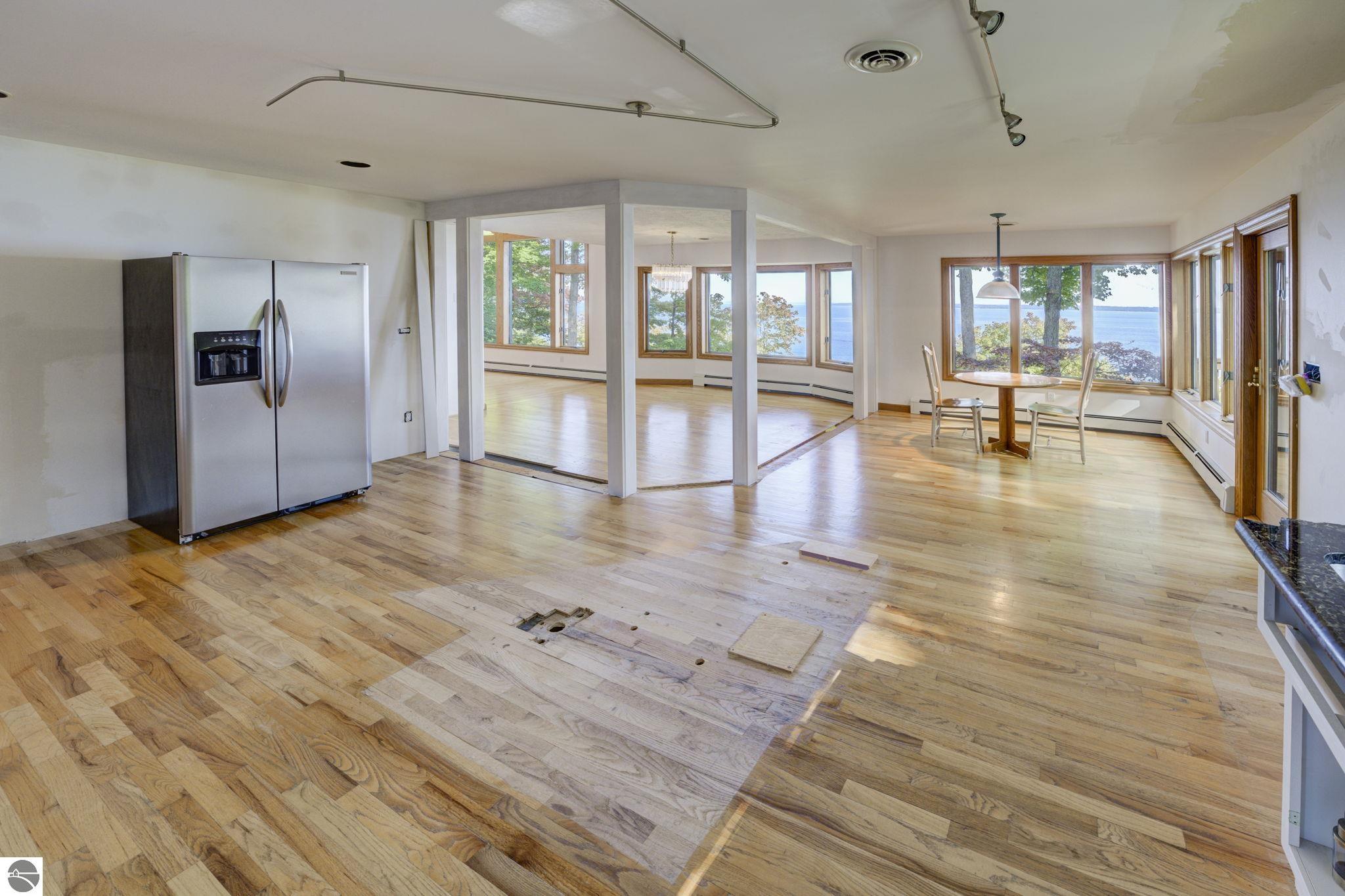 931 Ridgeview Trail