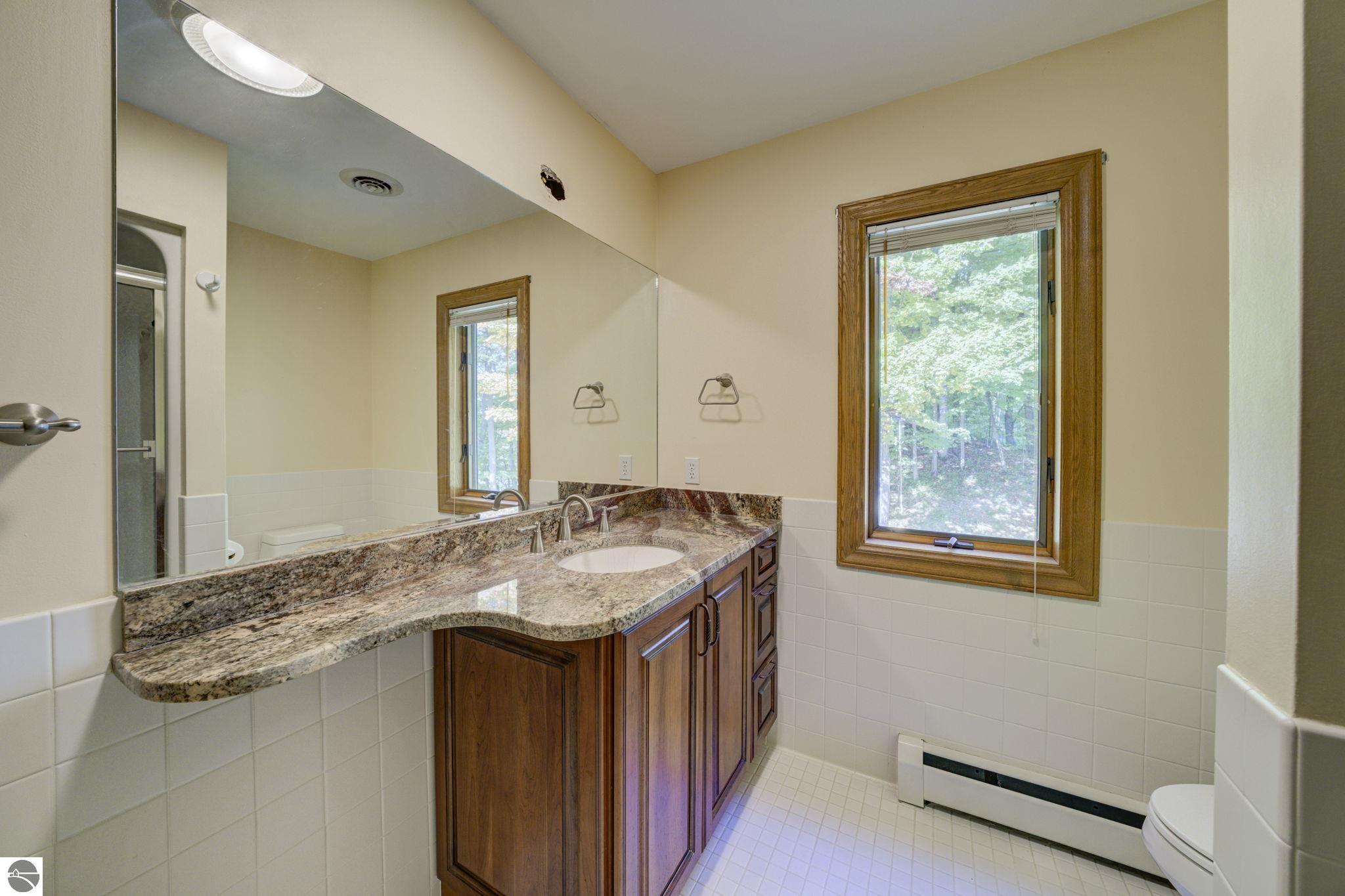 931 Ridgeview Trail