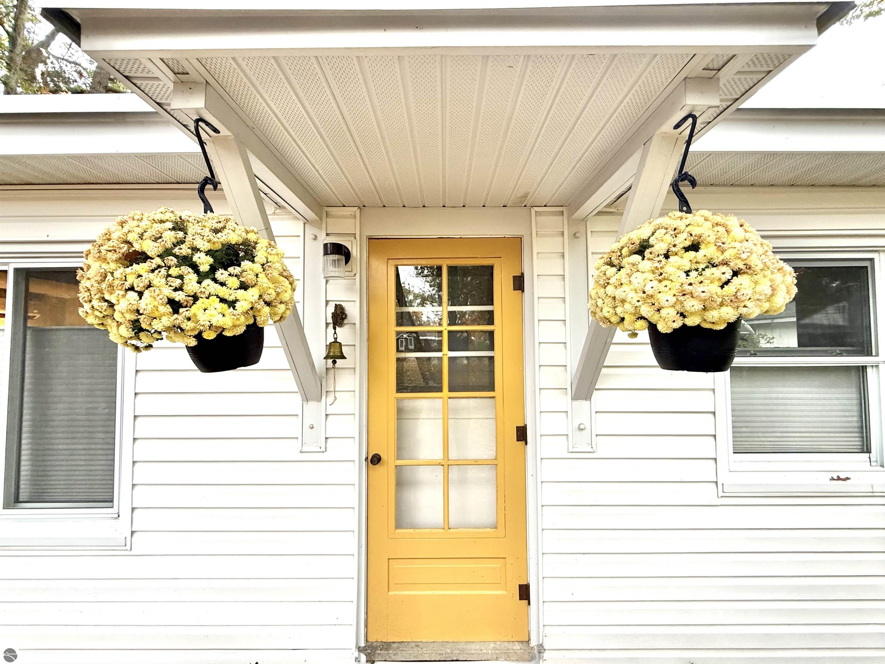 438 Davis Street, Traverse City
