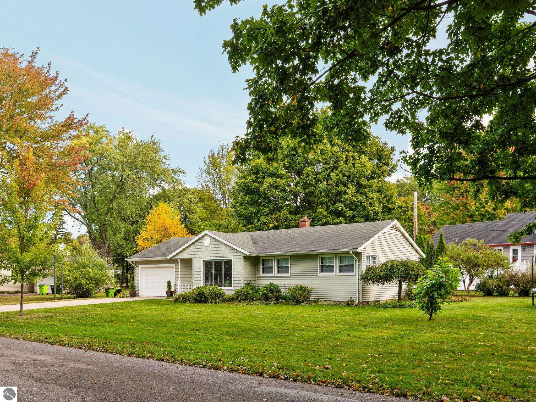 624 Eastwood Avenue, Traverse City