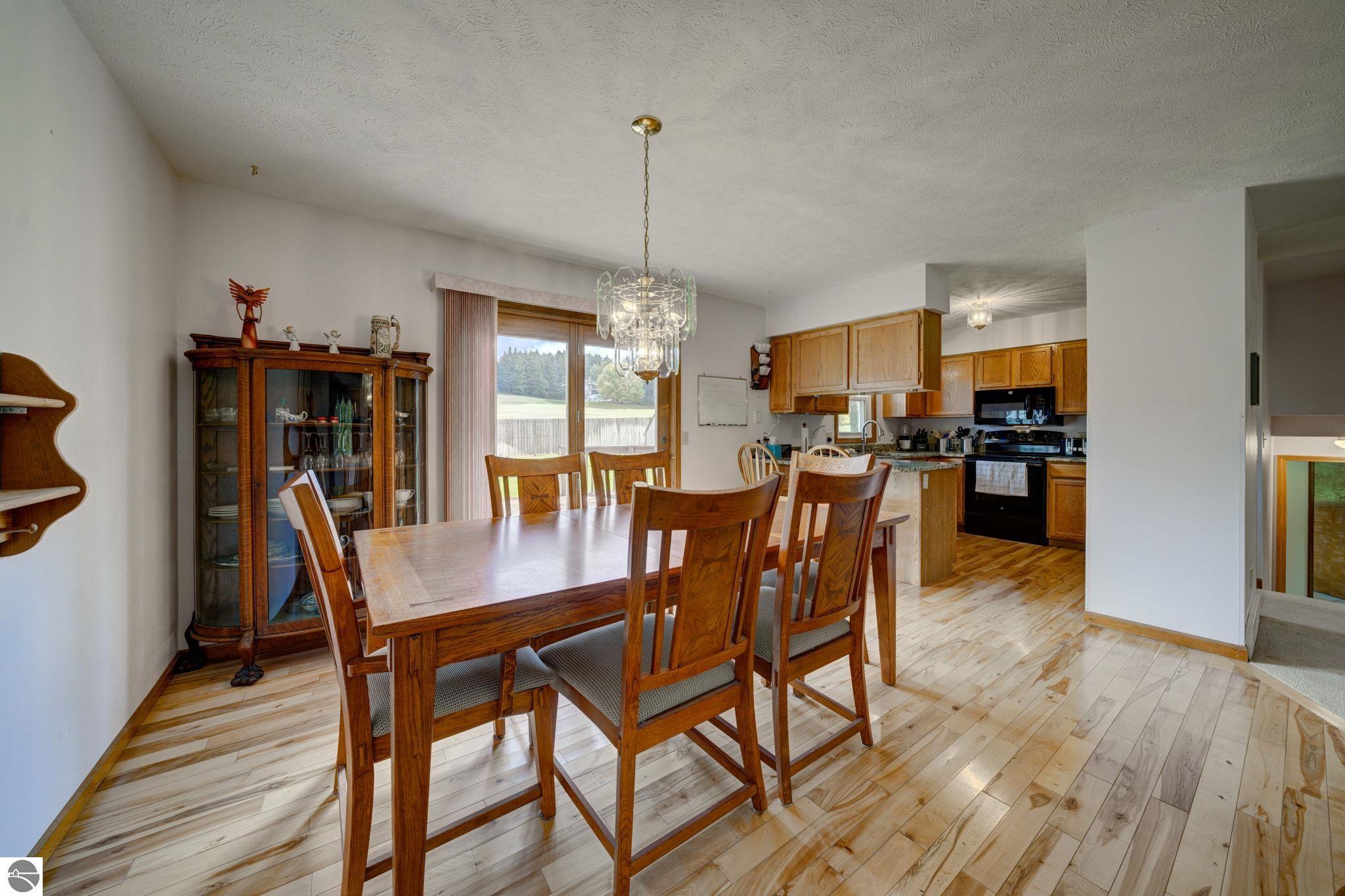 12199 Lincoln Hollow