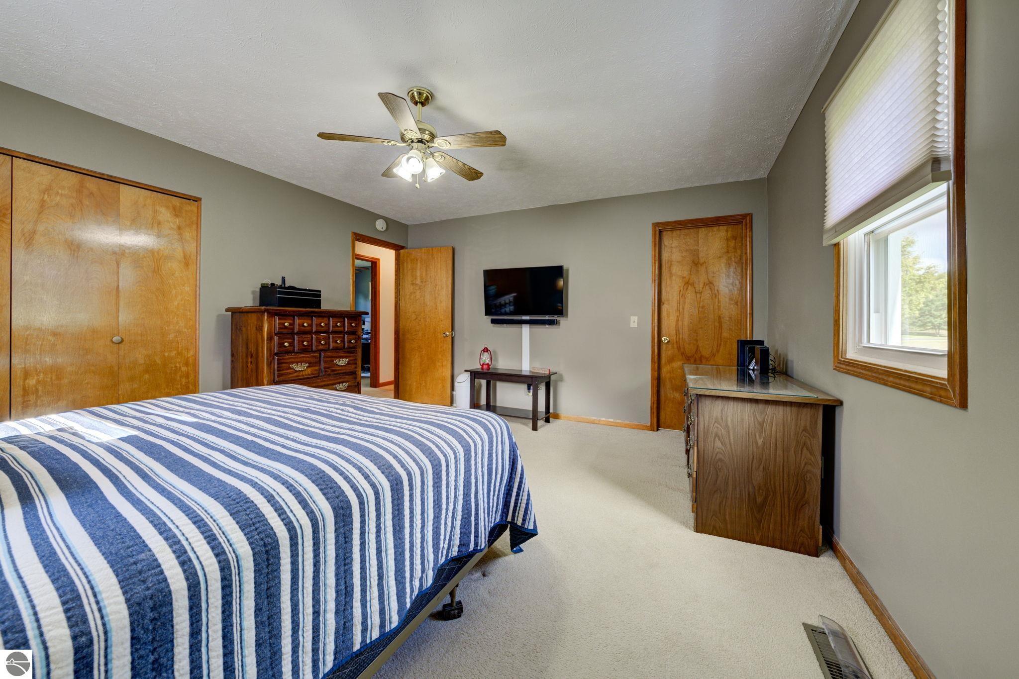 12199 Lincoln Hollow