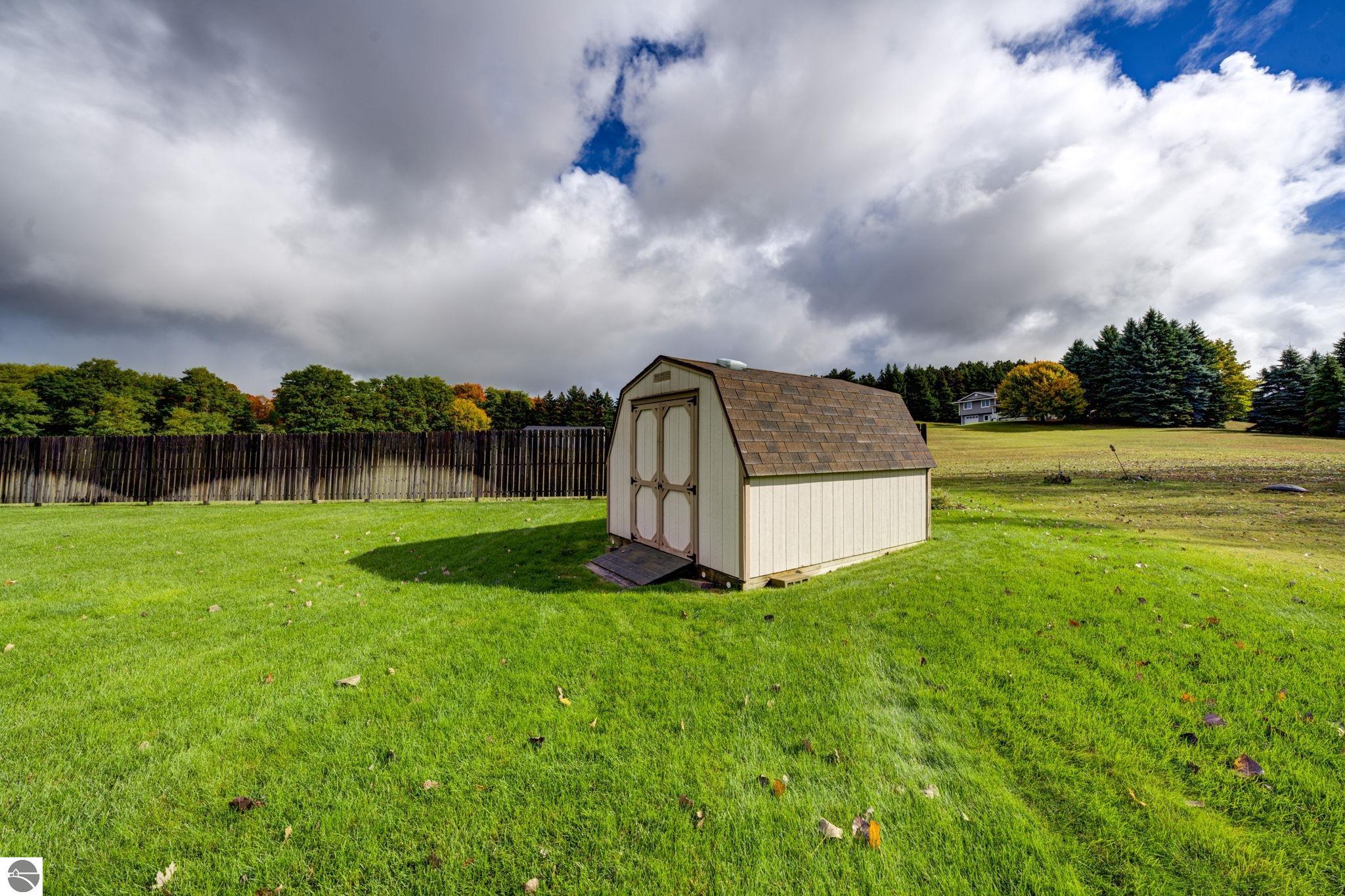 12199 Lincoln Hollow