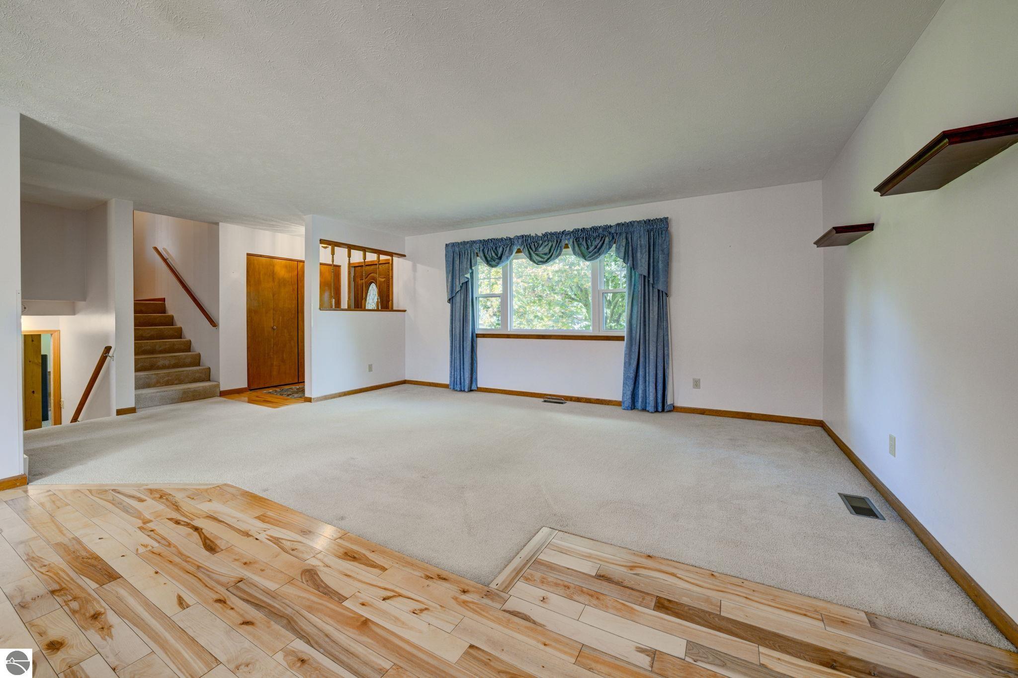 12199 Lincoln Hollow