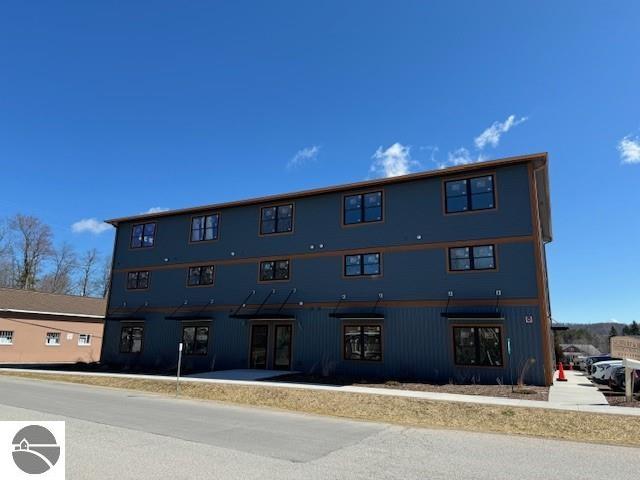 121B St Joseph Street