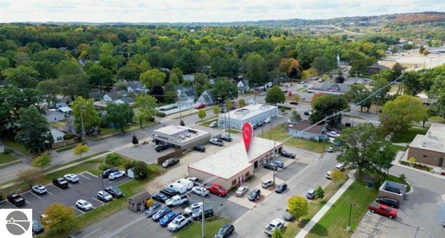 114 W Griffin Street