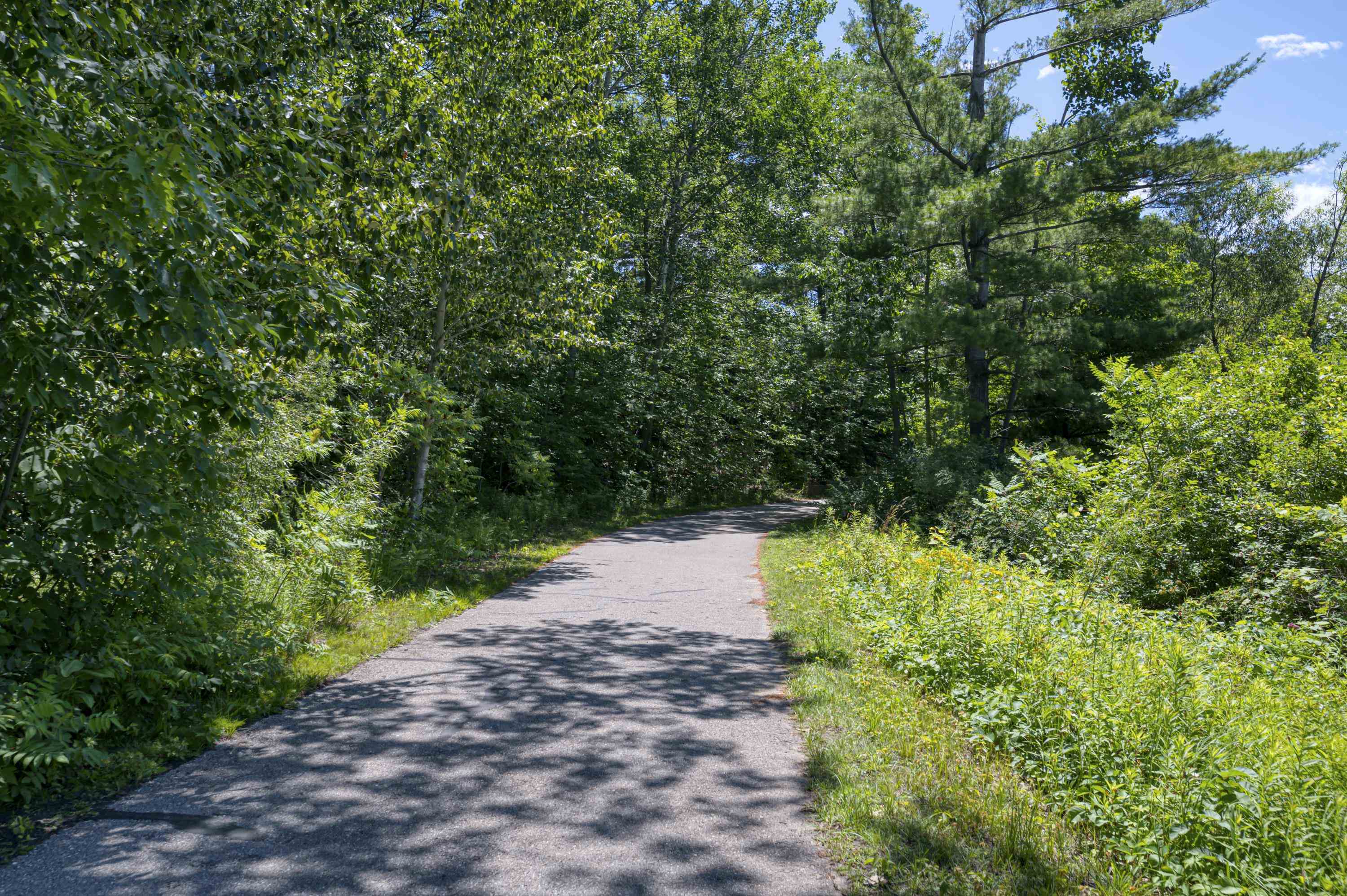 Homes for sale in Traverse City, MI | 1548 Simsbury St #9, Traverse City, MI 49686 | MLS# 80049939