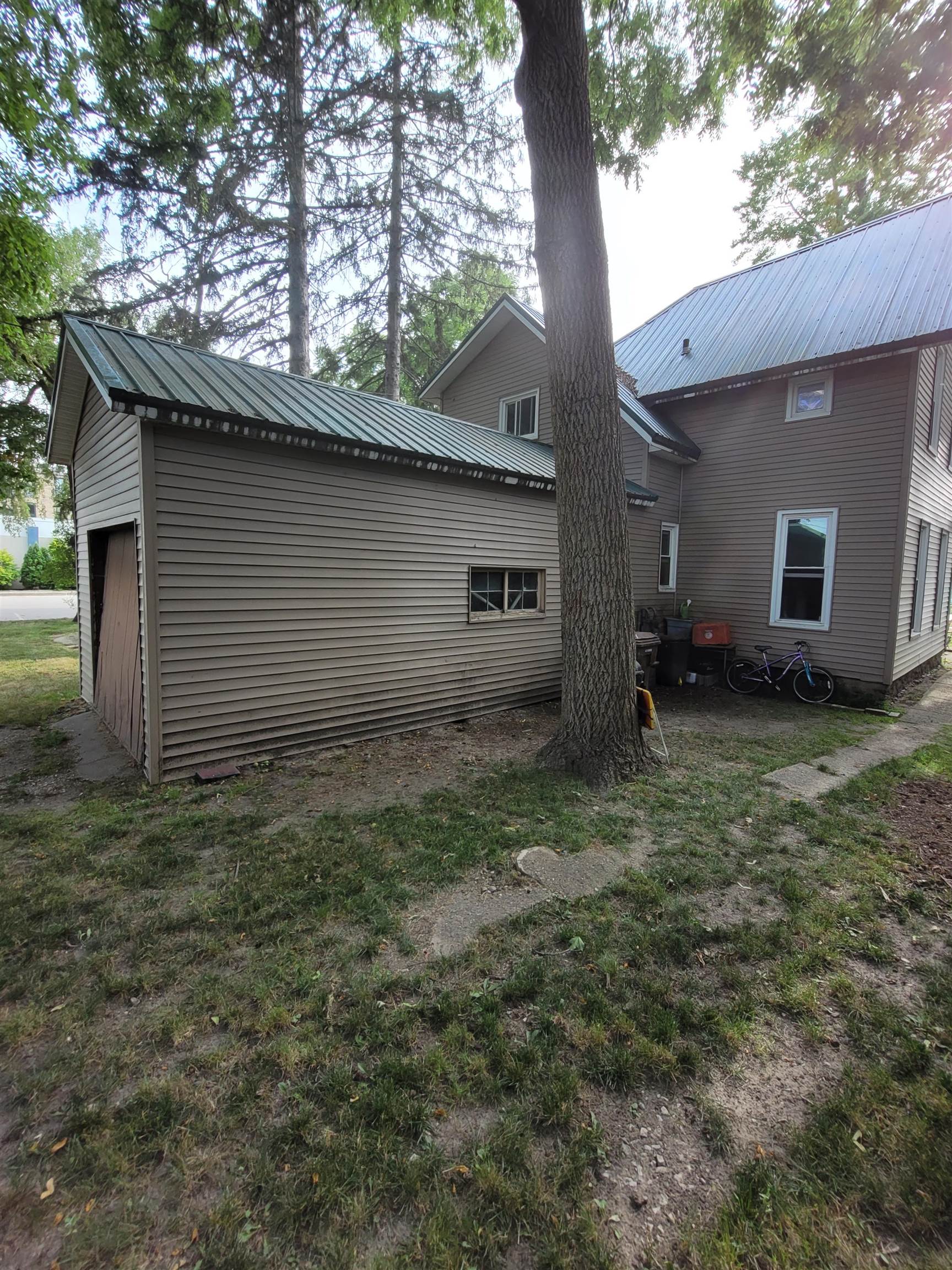 Homes for sale in Alma, MI | 426 N State St, Alma, MI 48801 | MLS# 80053164