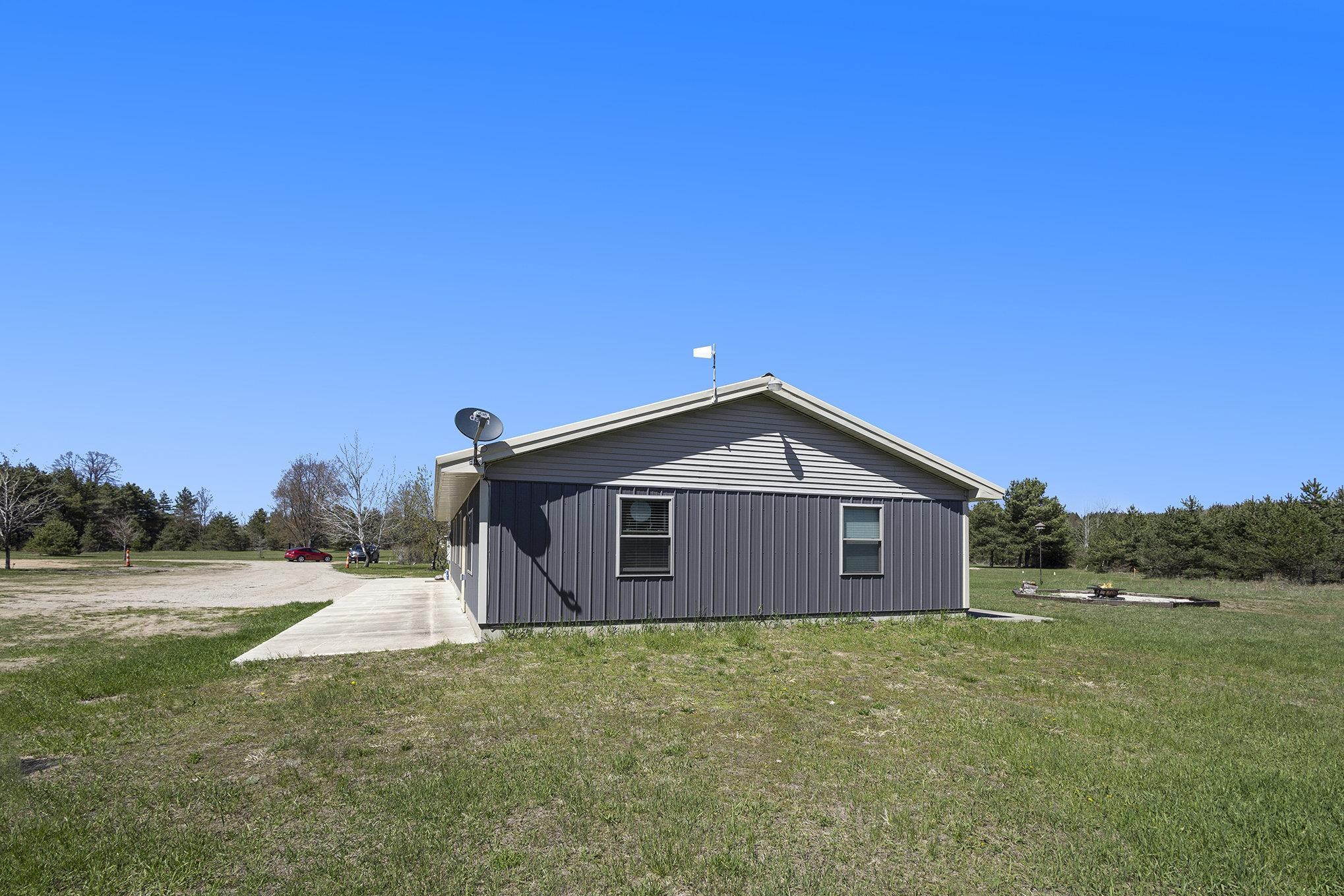 Homes for sale in Fife Lake, MI | 6448 Sw Gonyer Rd, Fife Lake, MI 49633 | MLS# 80055366