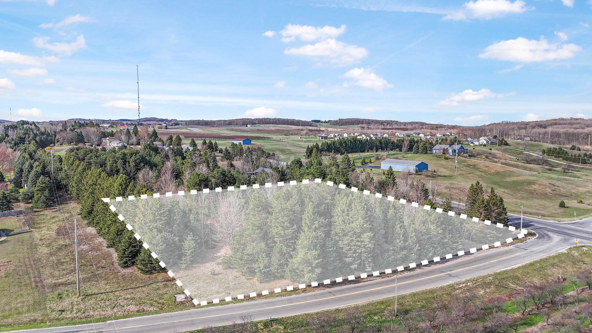 Homes for sale in Cedar, MI | 12121 S Bugai Rd, Cedar, MI 49621 | MLS# 80056598