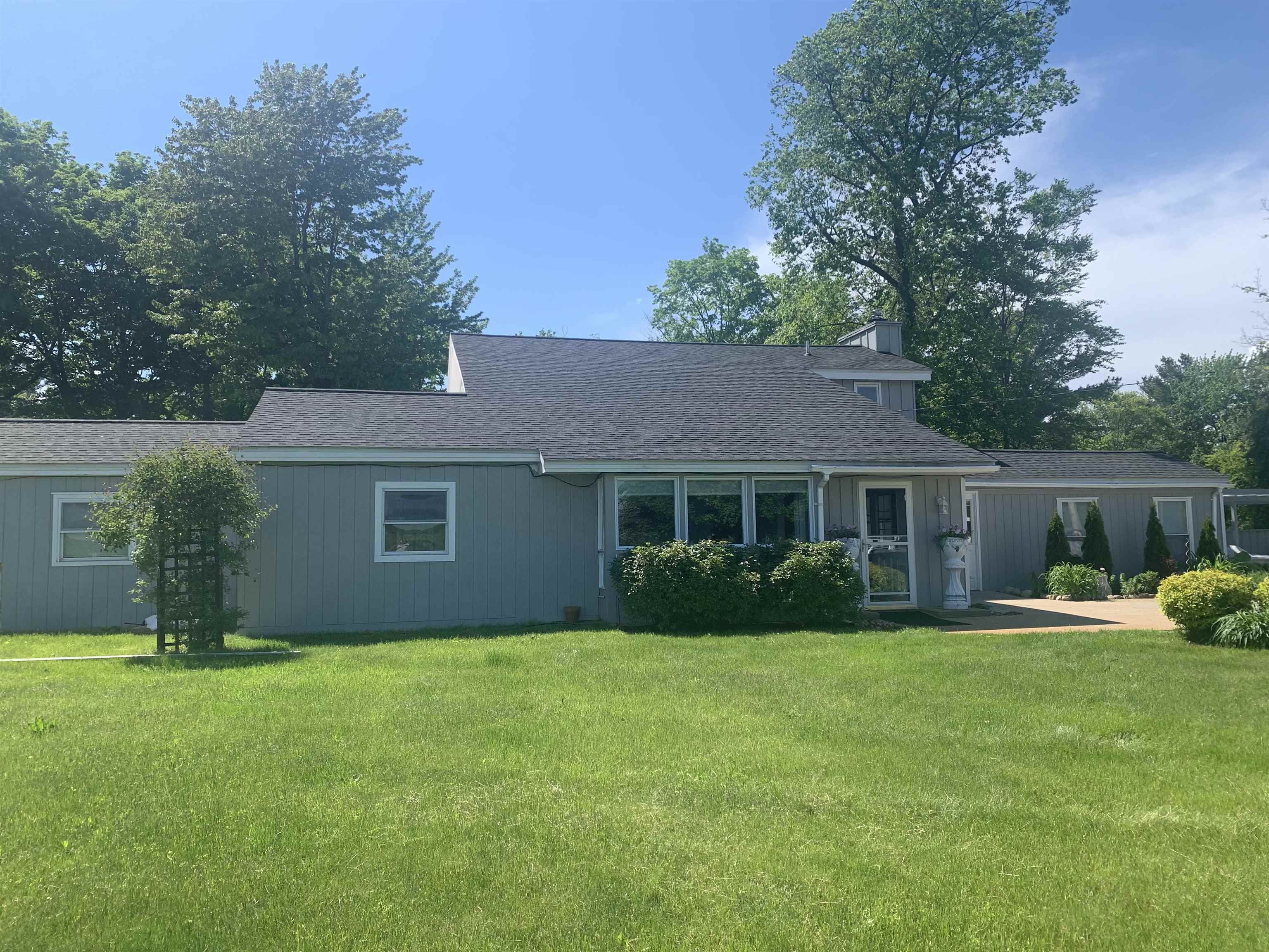 Homes for sale in Williamsburg, MI | 10774 S Us-31, Williamsburg, MI 49690 | MLS# 80056909