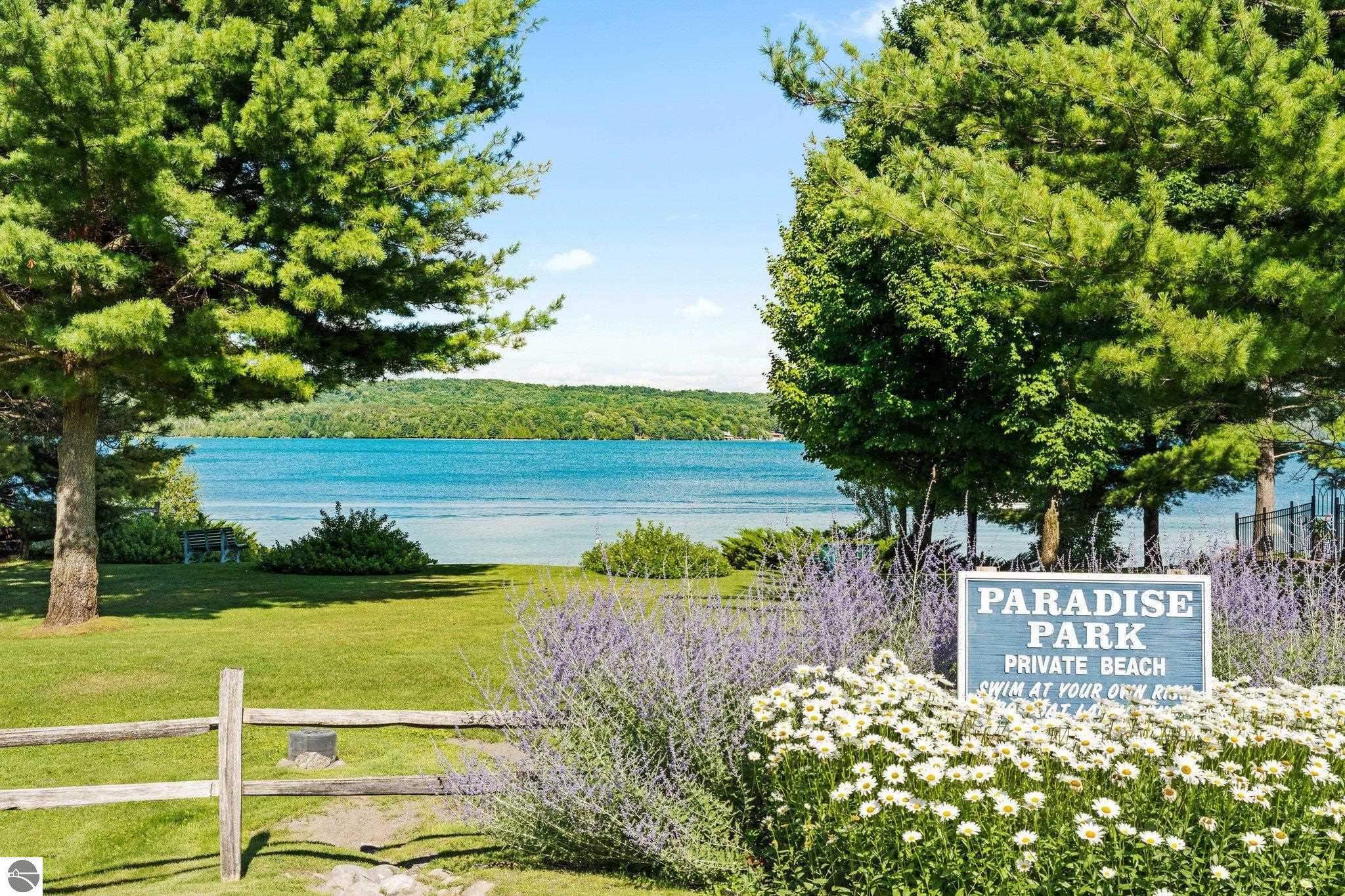 Homes for sale in Kewadin, MI | 994 Us 31 N, Kewadin, MI 49648 | MLS# 80058695