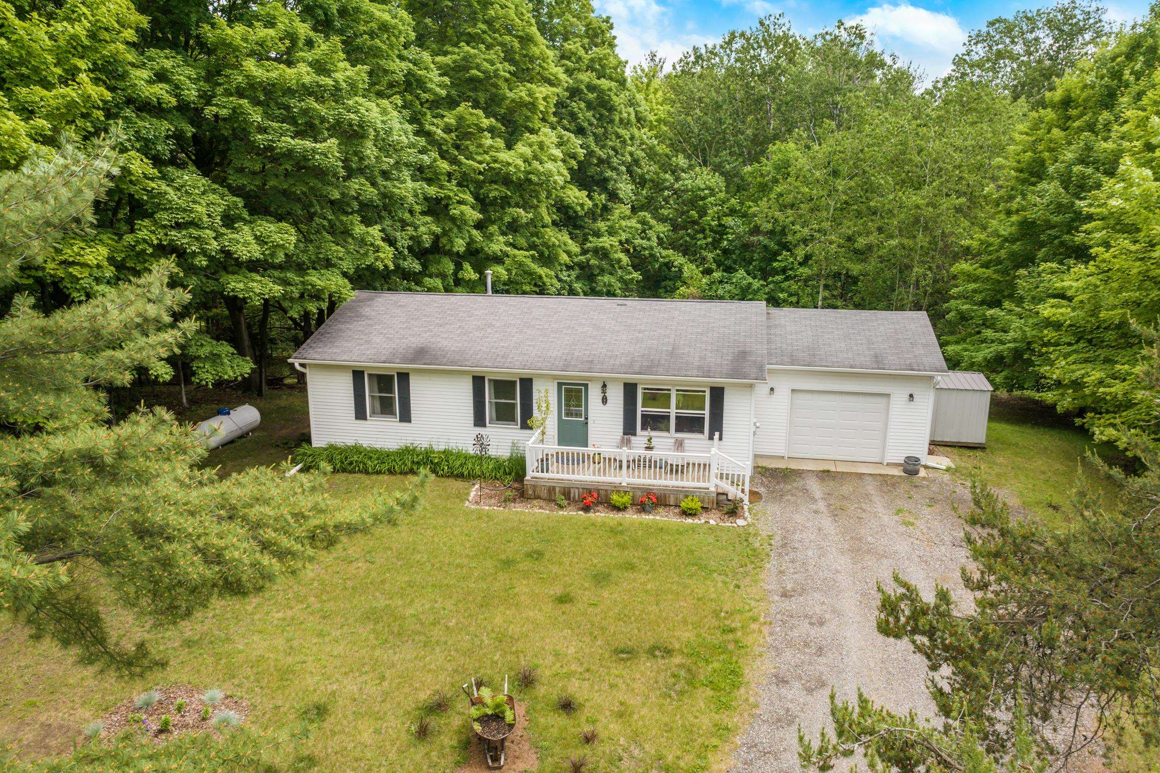 Homes for sale in Kewadin, MI | 994 Us 31 N, Kewadin, MI 49648 | MLS# 80058695