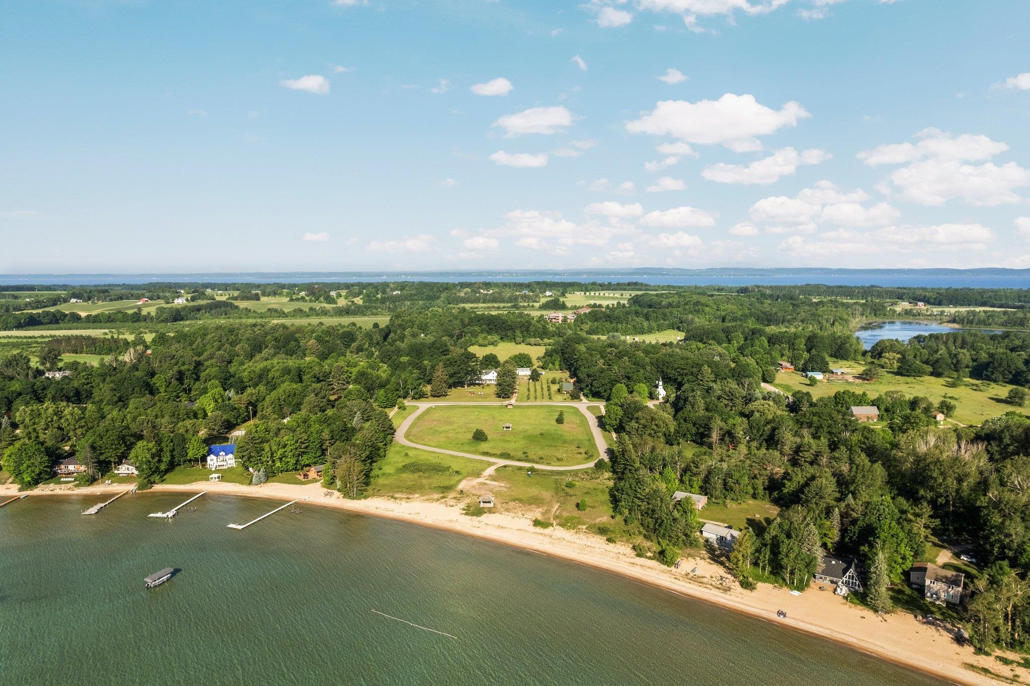 Homes for sale in Traverse City, MI | 18599 Mission Rd, Traverse City, MI 49686 | MLS# 80058969