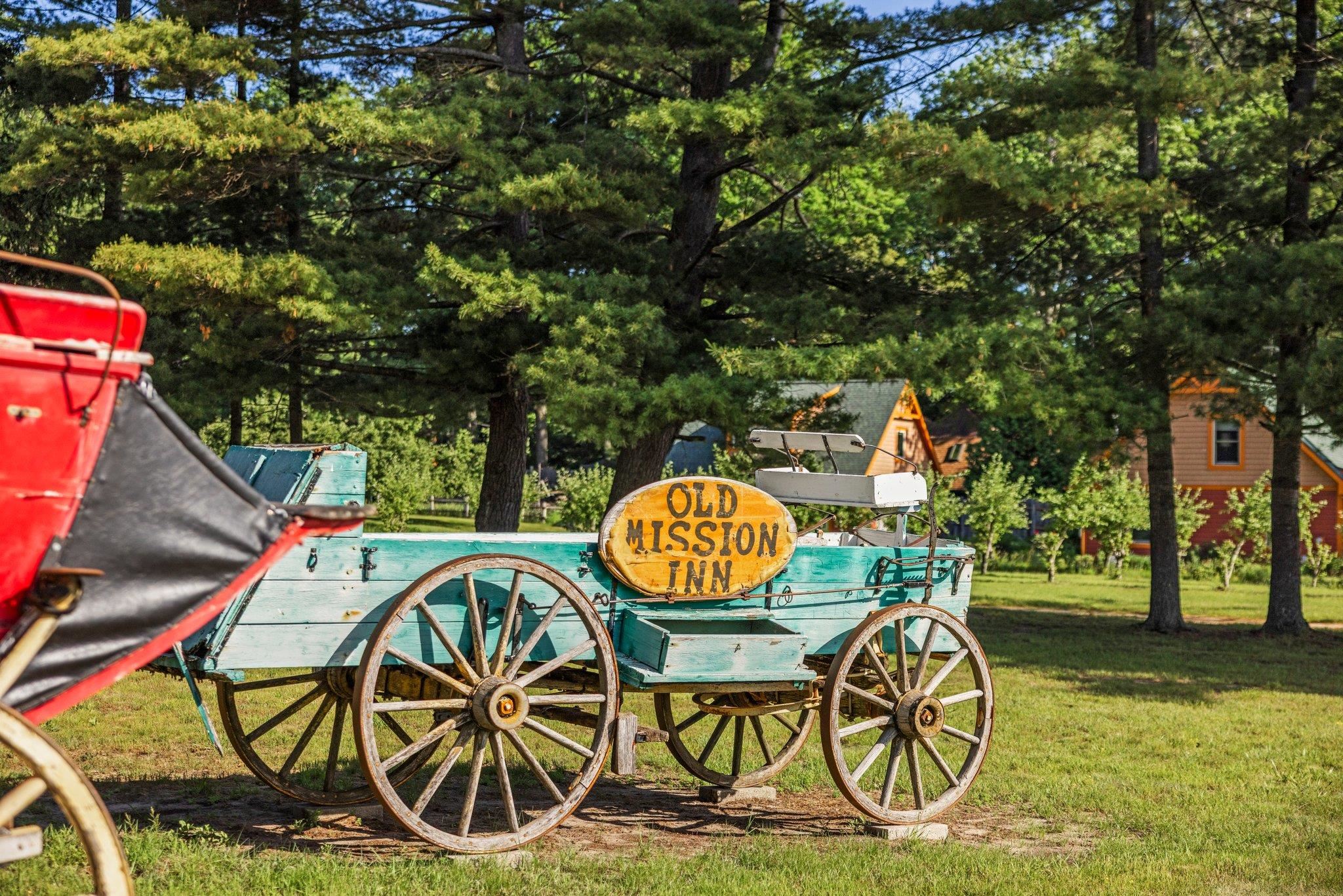 Homes for sale in Traverse City, MI | 18599 Mission Rd, Traverse City, MI 49686 | MLS# 80058969