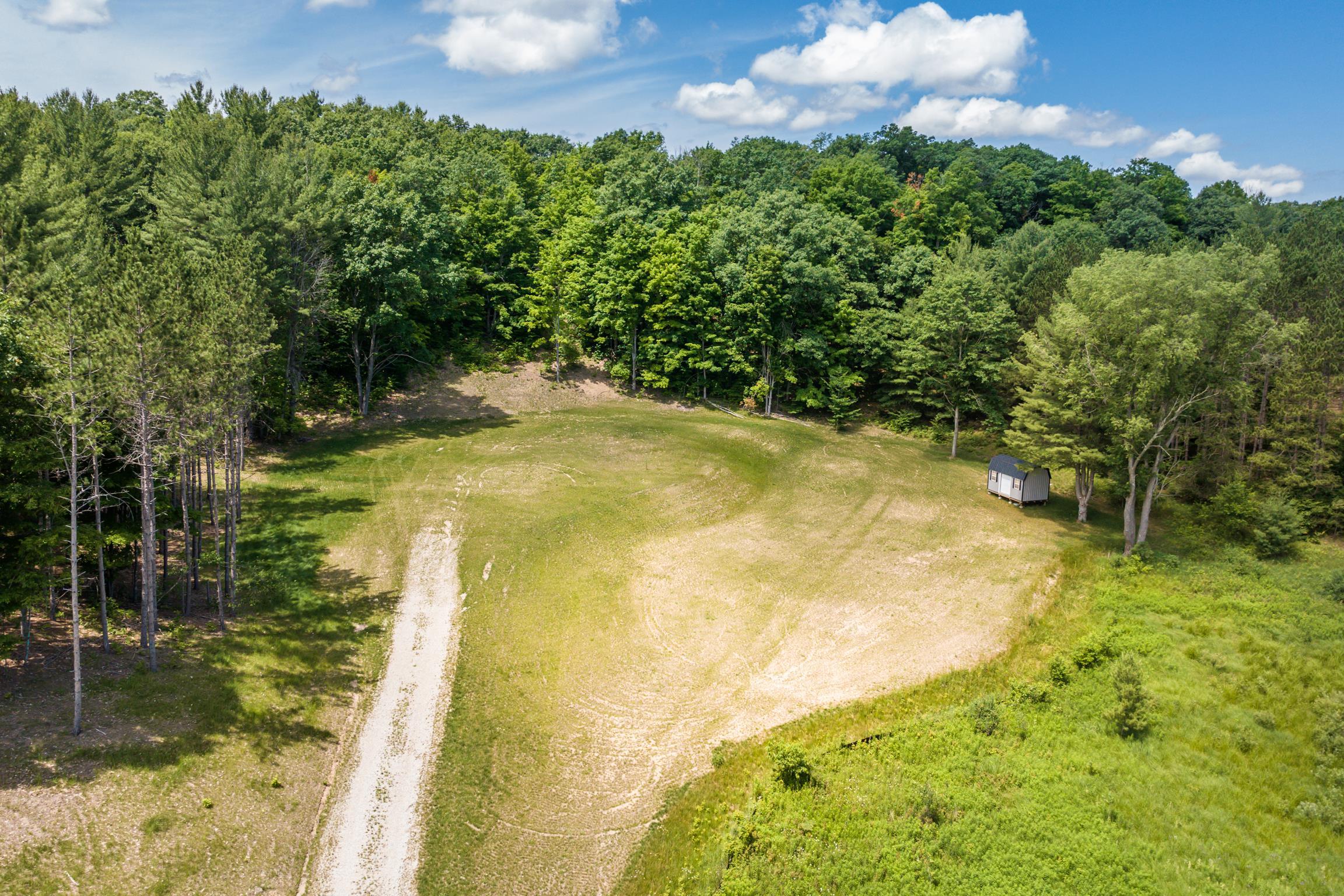 Homes for sale in Williamsburg, MI | 3383 Nw Dockery Rd, Williamsburg, MI 49690 | MLS# 80059600