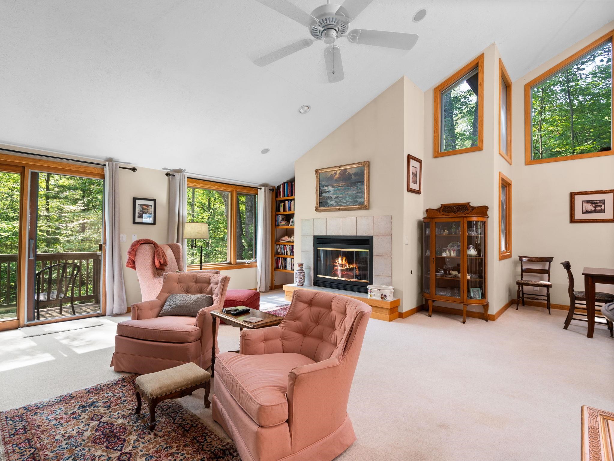 Homes for sale in Traverse City, MI | 6530 Mission Rdg, Traverse City, MI 49686 | MLS# 80059751