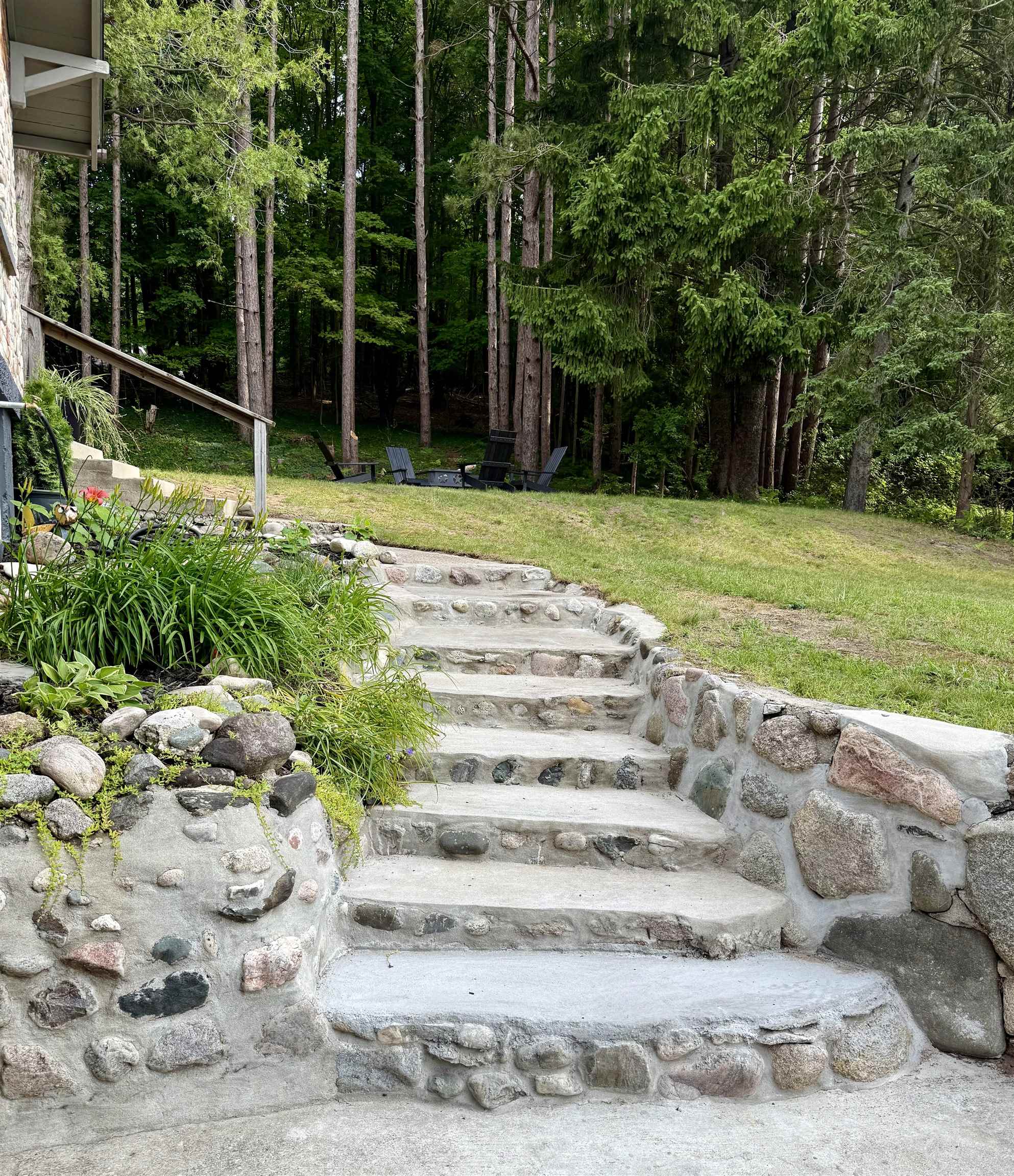 Homes for sale in Frankfort, MI | 925 Beech St, Frankfort, MI 49635 | MLS# 80060096