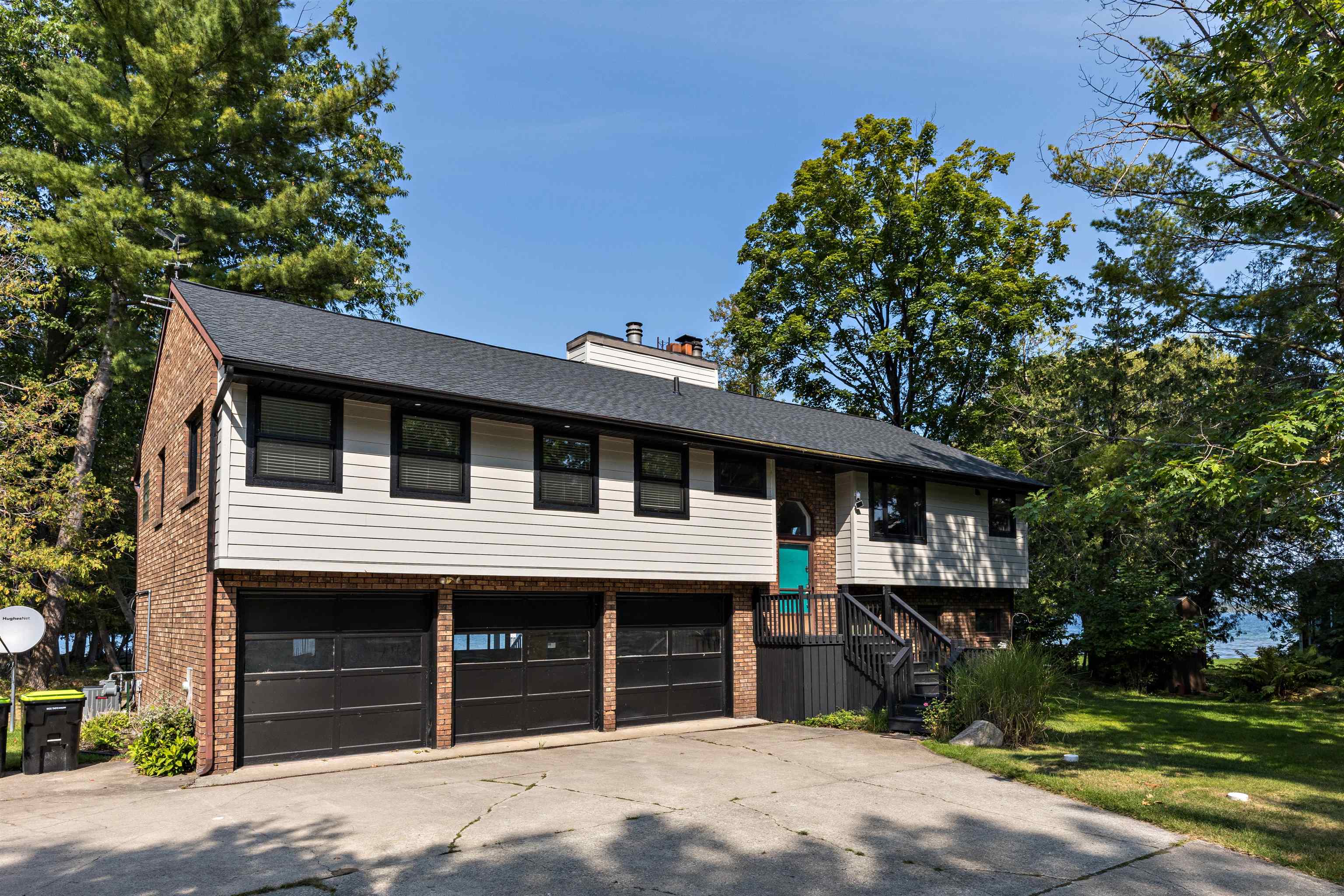 Homes for sale in Williamsburg, MI | 8112 Lakeside Trl, Williamsburg, MI 49690 | MLS# 80060911