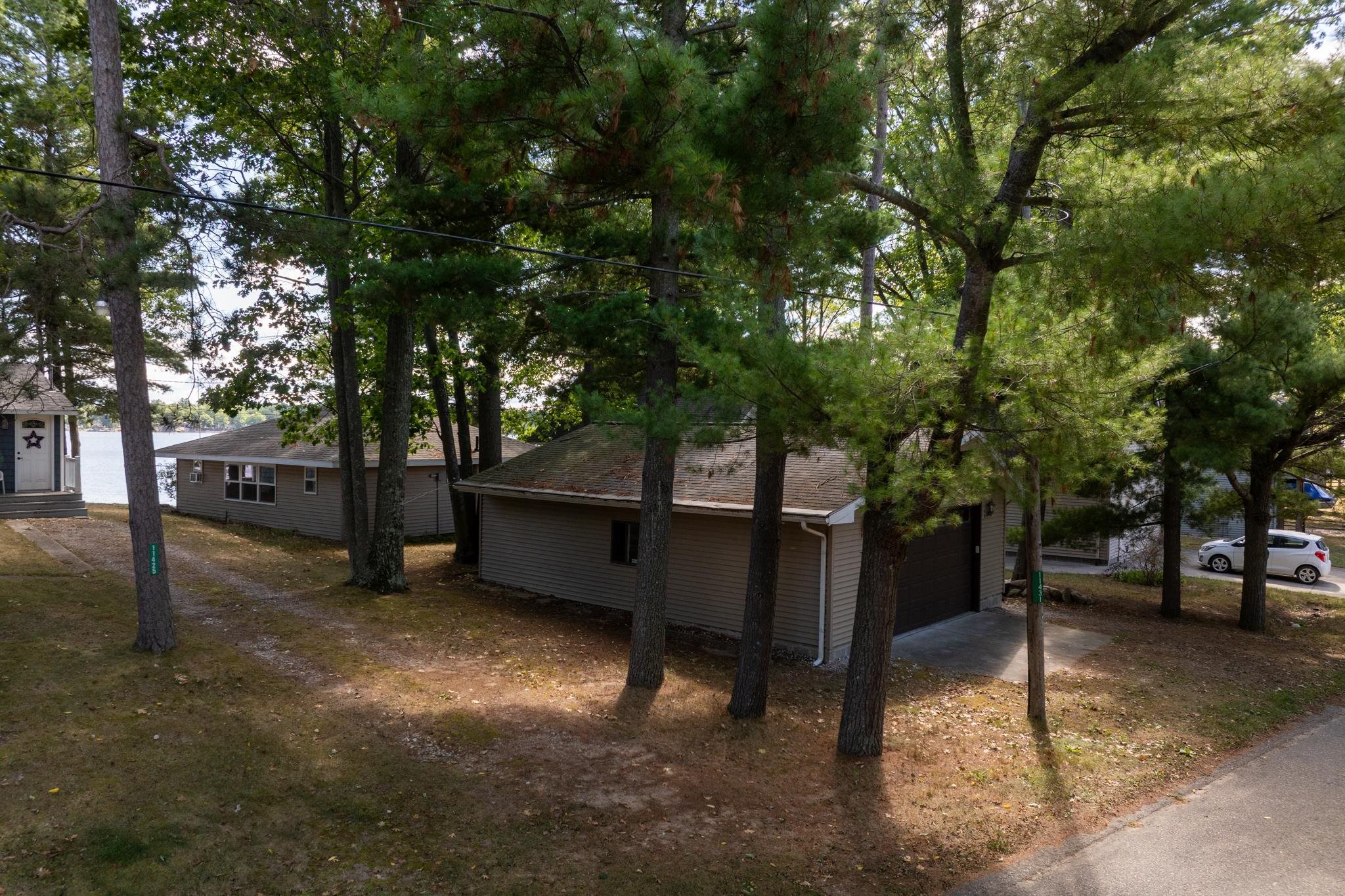 Homes for sale in Lake, MI | 11431 N Shore Dr, Lake, MI 48632 | MLS# 80061199