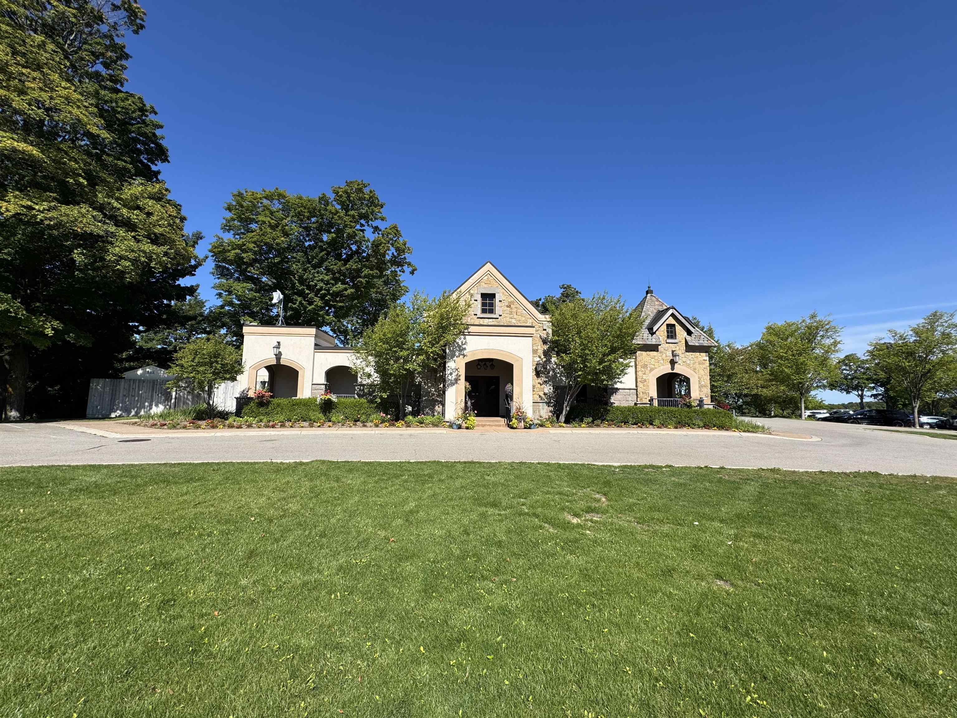 Homes for sale in Williamsburg, MI | 4843 Prestwick Ct, Williamsburg, MI 49690 | MLS# 80061416