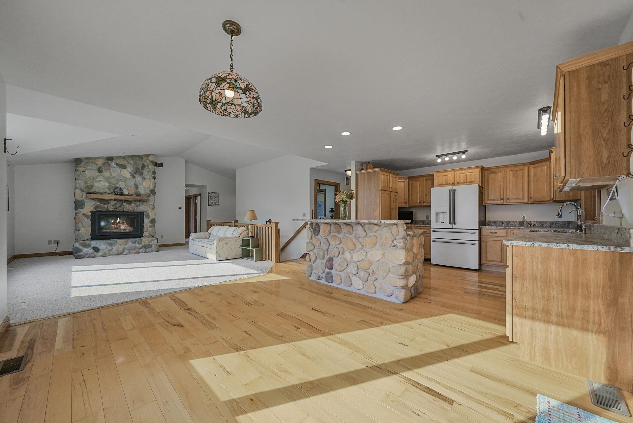 Homes for sale in Northport, MI | 11125 Lee Mann Rd, Northport, MI 49670 | MLS# 80061740