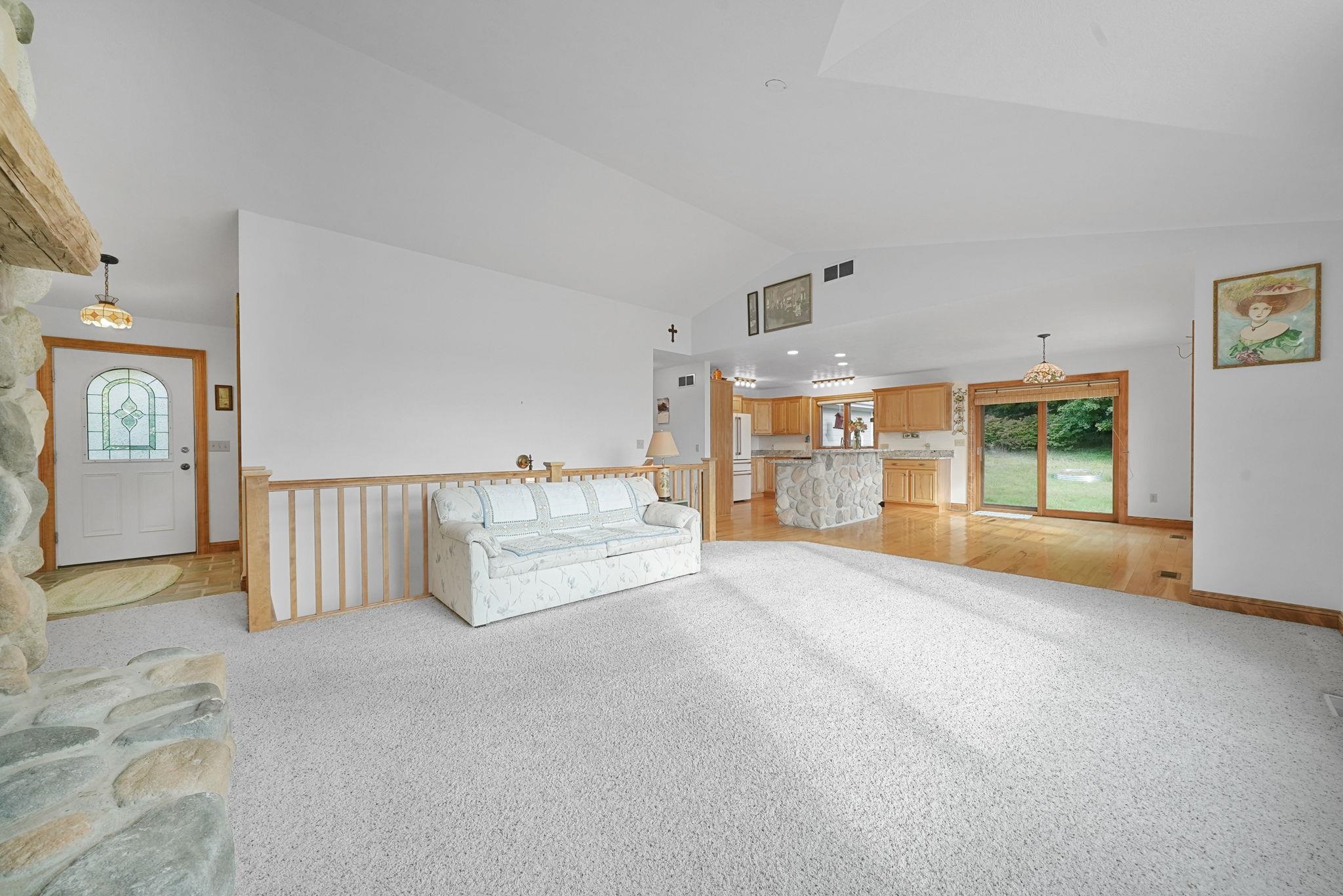 Homes for sale in Northport, MI | 11125 Lee Mann Rd, Northport, MI 49670 | MLS# 80061740