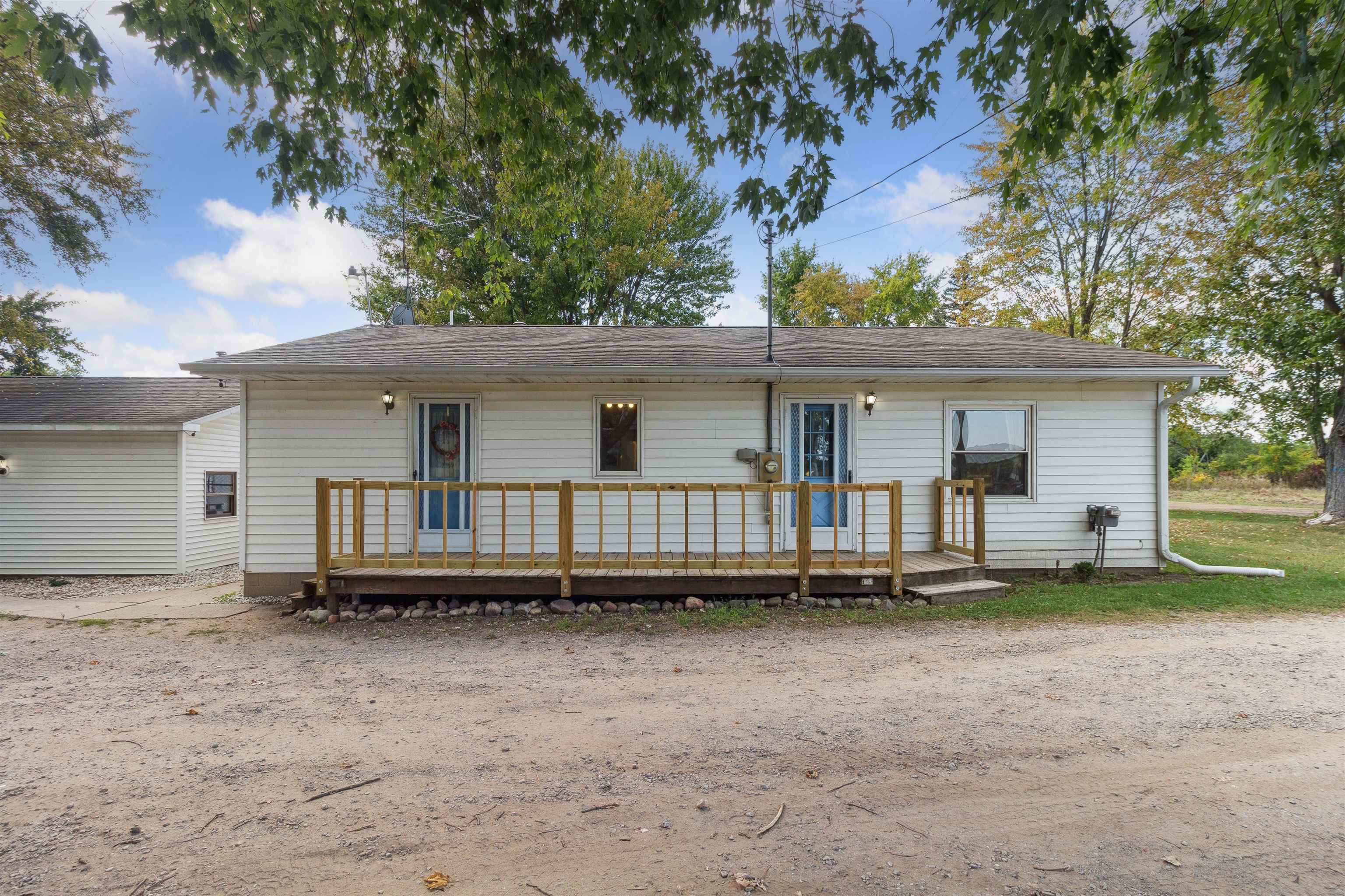 Homes for sale in Saint Louis, MI | 285 W Hoffman Rd, Saint Louis, MI 48880 | MLS# 80061966