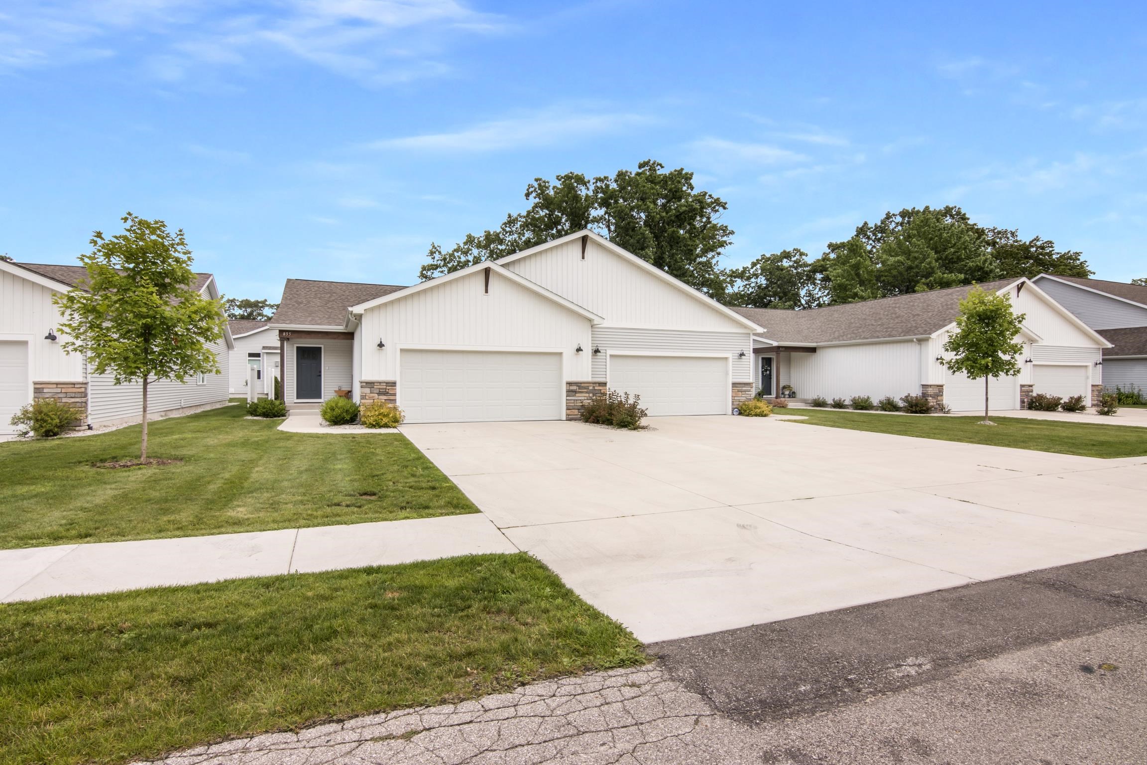 Homes for sale in Traverse City, MI | 859 Carson St, Traverse City, MI 49684 | MLS# 80062066