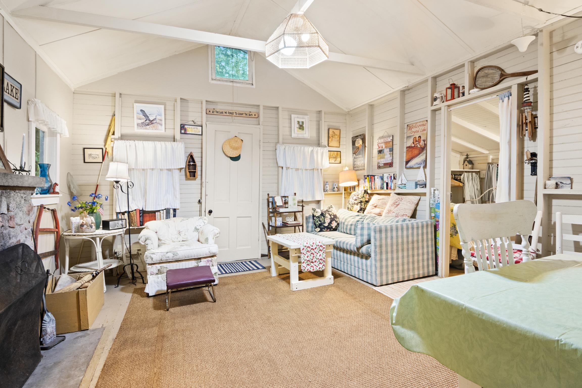 Homes for sale in Frankfort, MI | 407 Fortune Ave, Frankfort, MI 49635 | MLS# 80062099