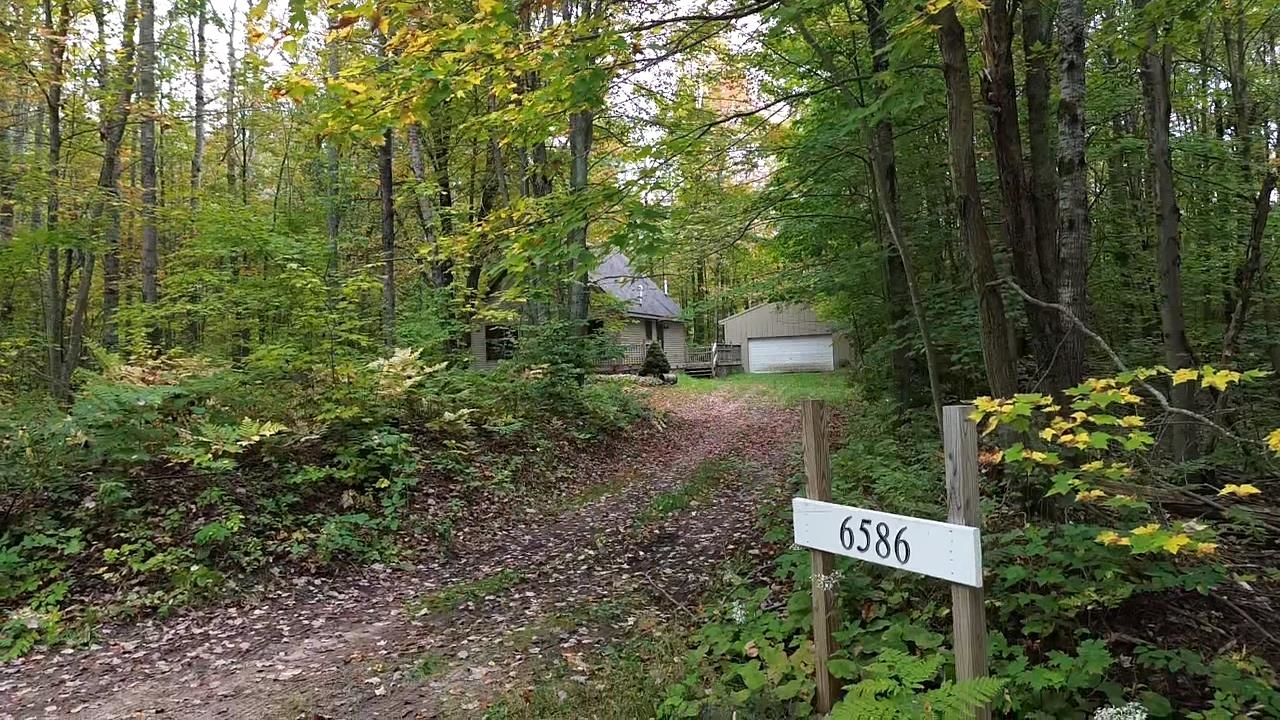 Homes for sale in Mancelona, MI | 6586 Breezewood Dr, Mancelona, MI 49659 | MLS# 80062173