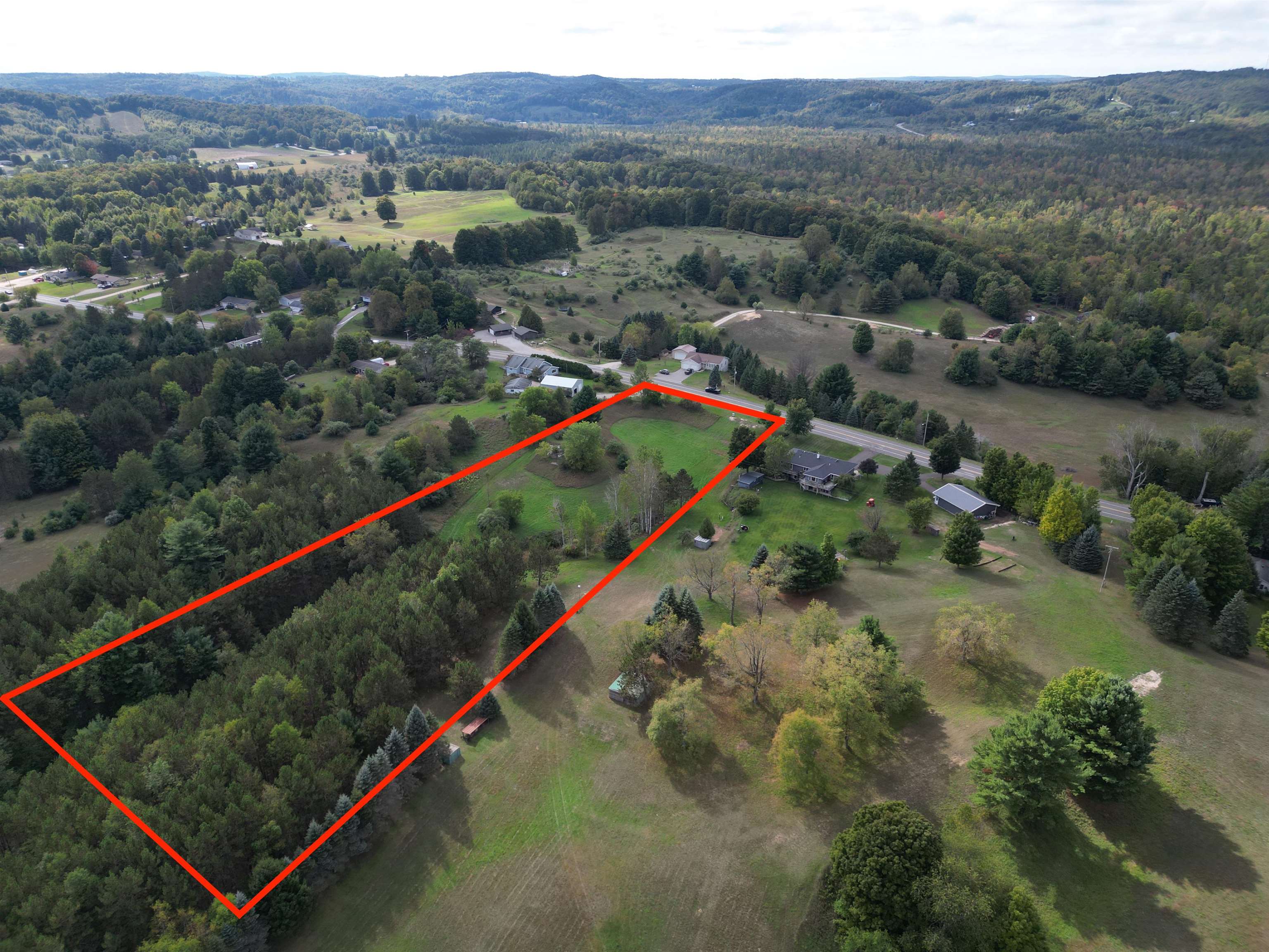 Homes for sale in Cedar, MI | 9371 S Kasson St, Cedar, MI 49621 | MLS# 80062433