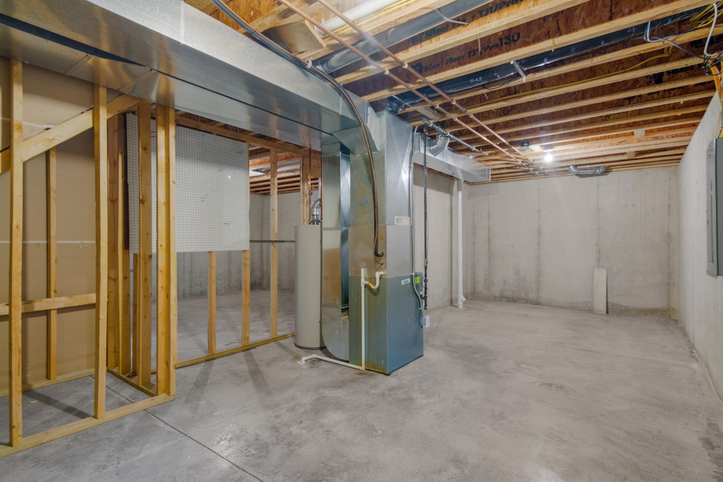 Homes for sale in Traverse City, MI | 3702 Creekside Dr, Traverse City, MI 49684 | MLS# 80062796